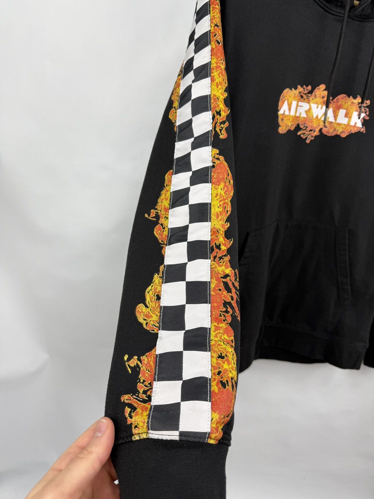Airwalk 🇺🇸🔥 Vintage Y2K Airwalk Fire Skateboard Hoodie Rare Hype Size US M / EU 48-50 / 2 - 5 Thumbnail