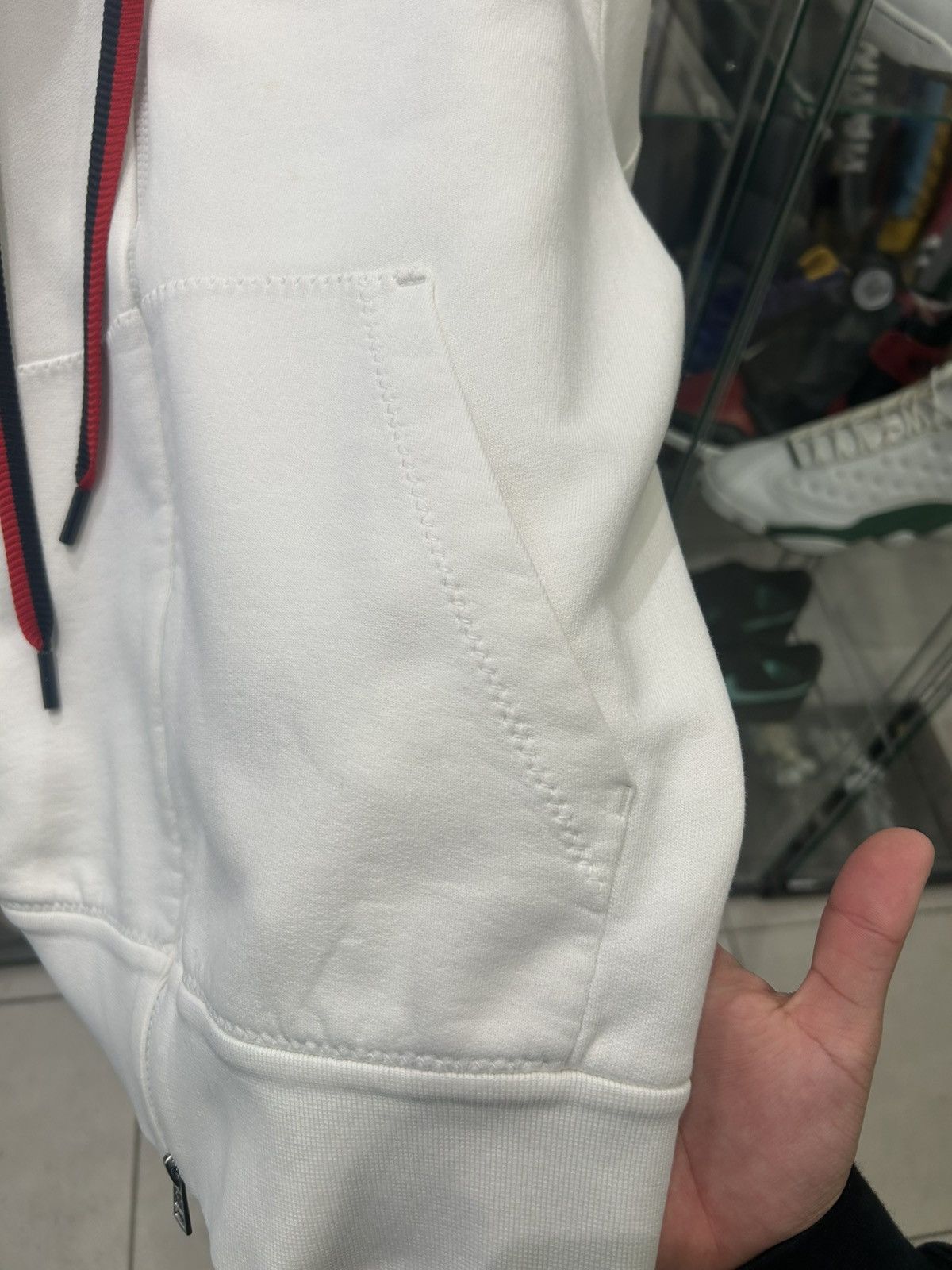 Moncler Moncler zip up hoodie white red Size US M / EU 48-50 / 2 - 3 Thumbnail