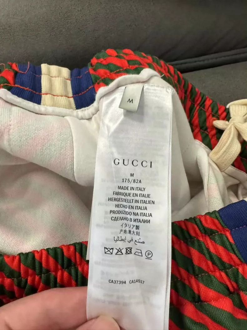Gucci Gucci SizeM Vintage red and green oblique striped casual sp Size US 32 / EU 48 - 4 Thumbnail