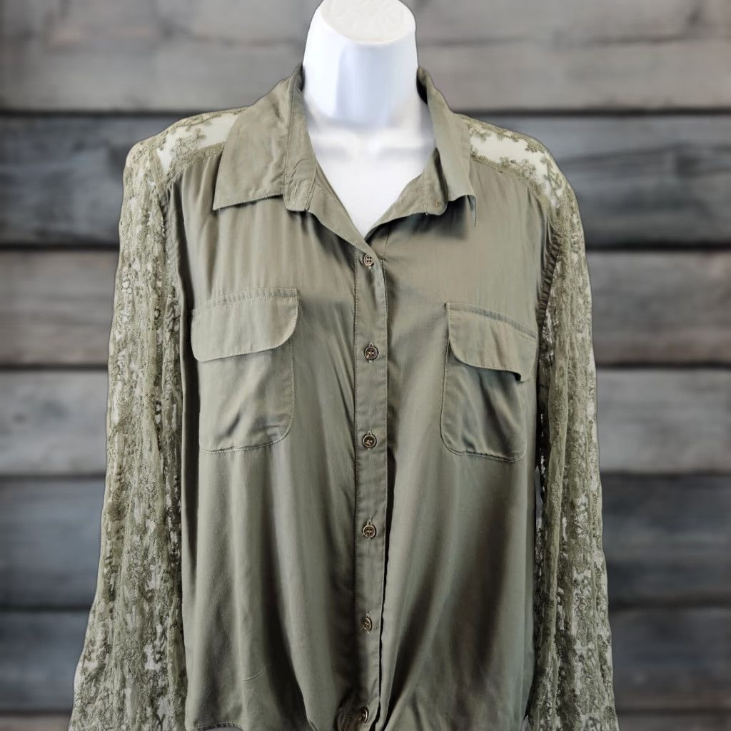 Vintage Chico's Womens Button-Down Top Green Lace Sleeves Tie Front Sz Large Shirt Womens Size L / US 10 / IT 46 - 1 Thumbnail