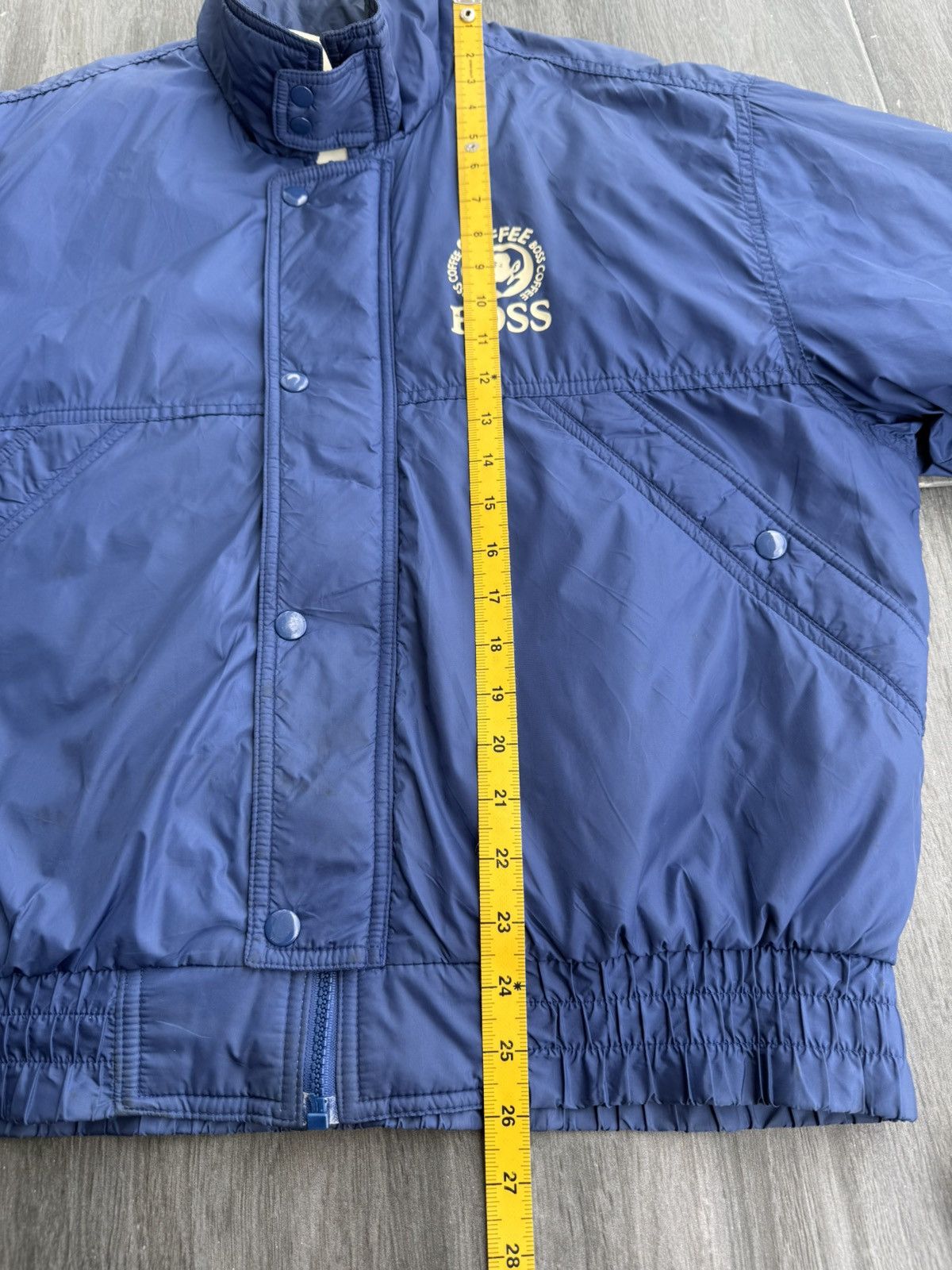 Japanese Brand Vintage 90’s SUNTORY COFFEE BOSS Puffer Bomber Jacket Size US L / EU 52-54 / 3 - 14 Thumbnail