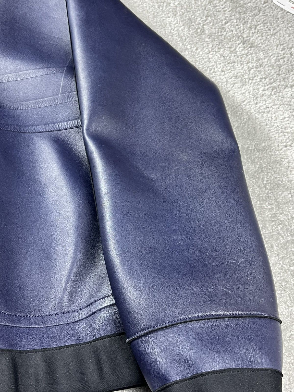 Louis Vuitton Louis Vuitton Leather Dark Blue Hooded Zip Up Jacket Size L Size US L / EU 52-54 / 3 - 7 Thumbnail