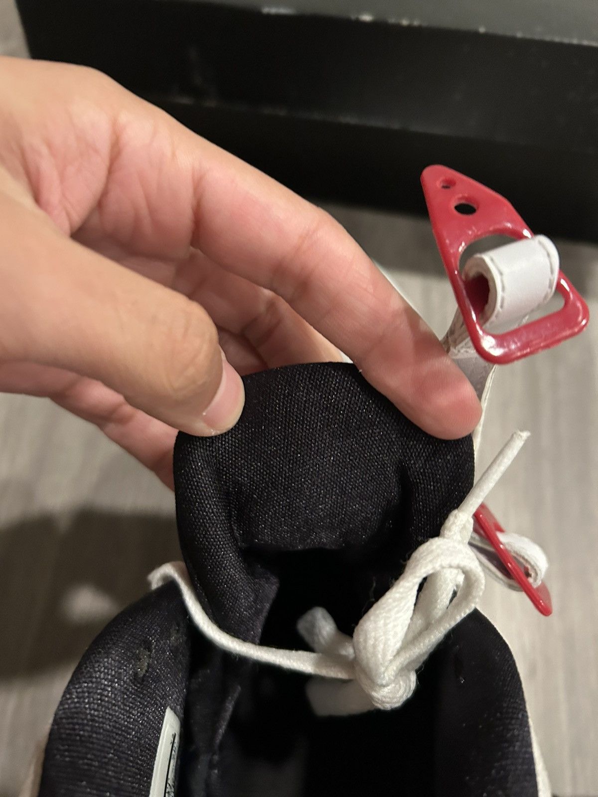 Jordan Brand Air Jordan Retro 8 Bugs Bunny 2013 Release Size 8 Size US 8 / EU 41 - 20 Thumbnail