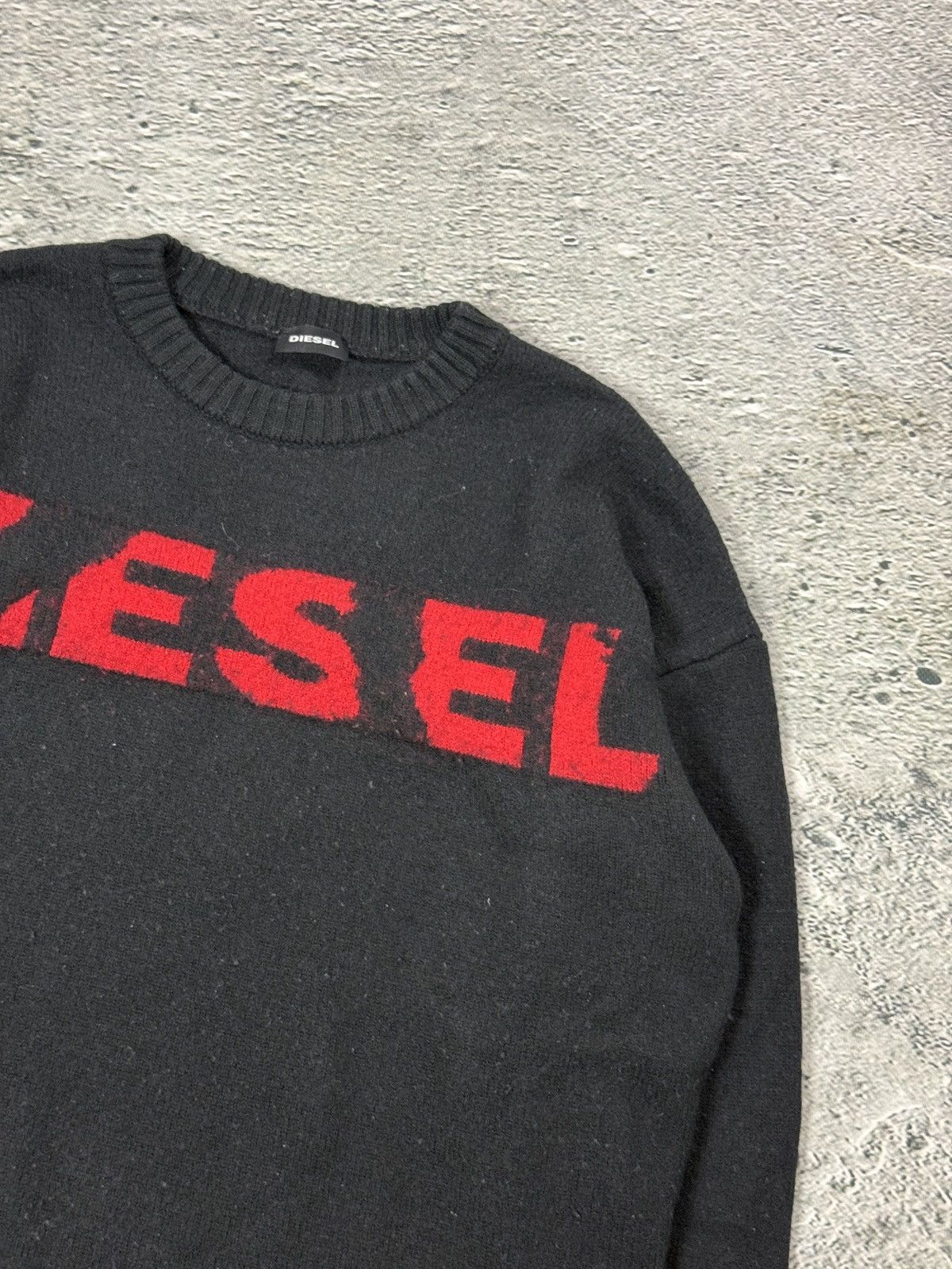 Diesel Diesel vintage sweater black Y2K big logo red Size US L / EU 52-54 / 3 - 3 Thumbnail