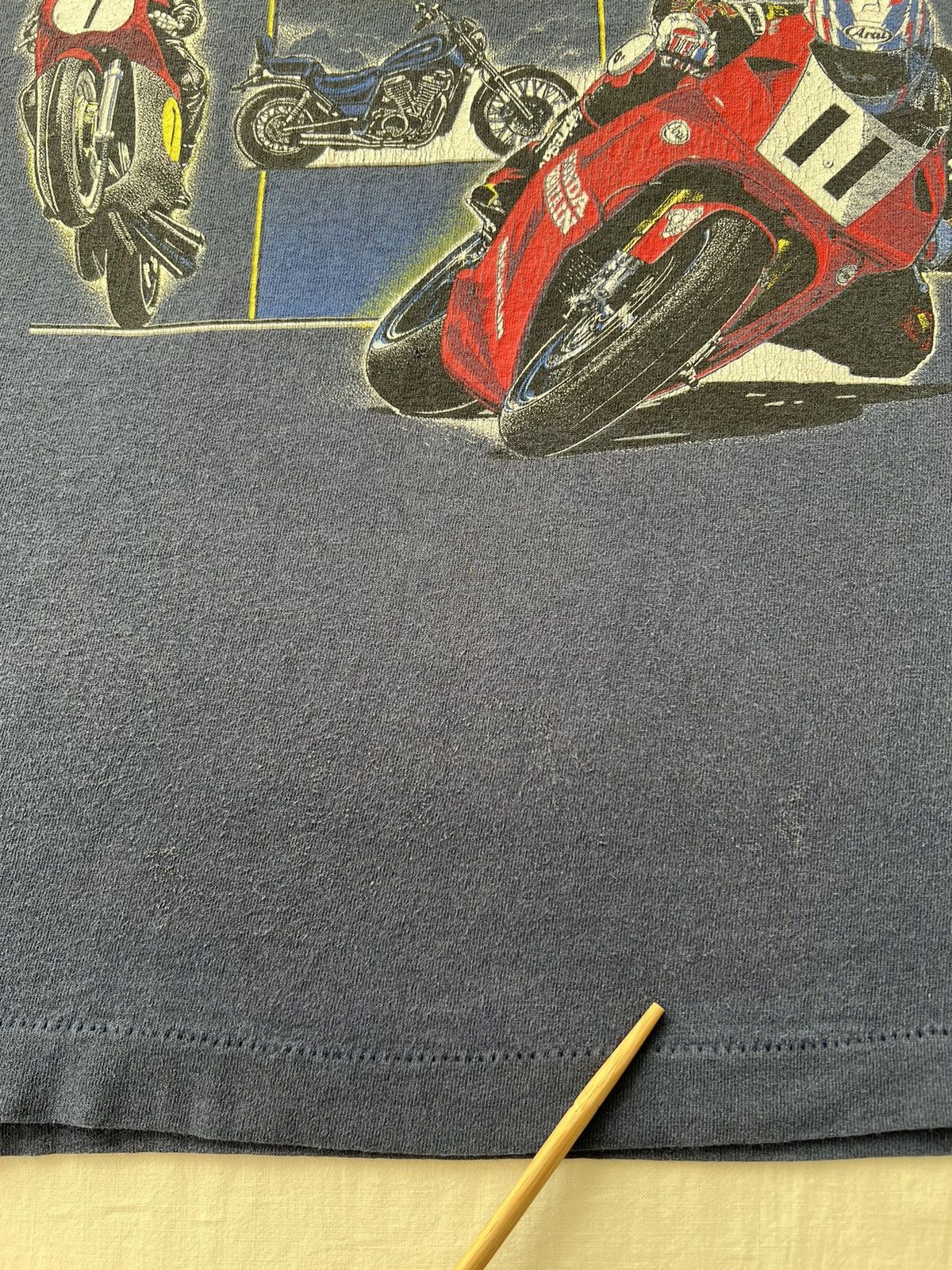 Vintage Vintage 1997 Bike Week Scarborough MCN Moto Racing T-shirt Size US L / EU 52-54 / 3 - 7 Thumbnail