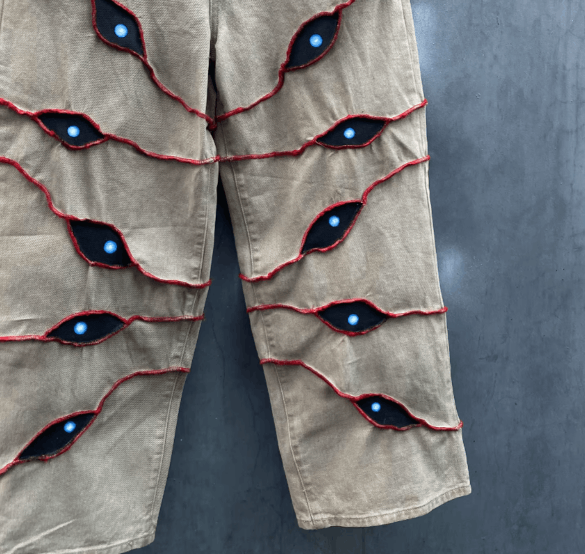 Japanese Brand Embroidery Graphics Loose Jeans Size US 34 / EU 50 - 2 Thumbnail