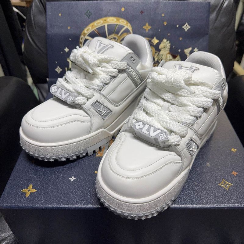 Louis Vuitton Louis Vuitton Trainer Maxi Low-Top Sneakers 0079 Size US 8 / EU 41 - 1 Thumbnail