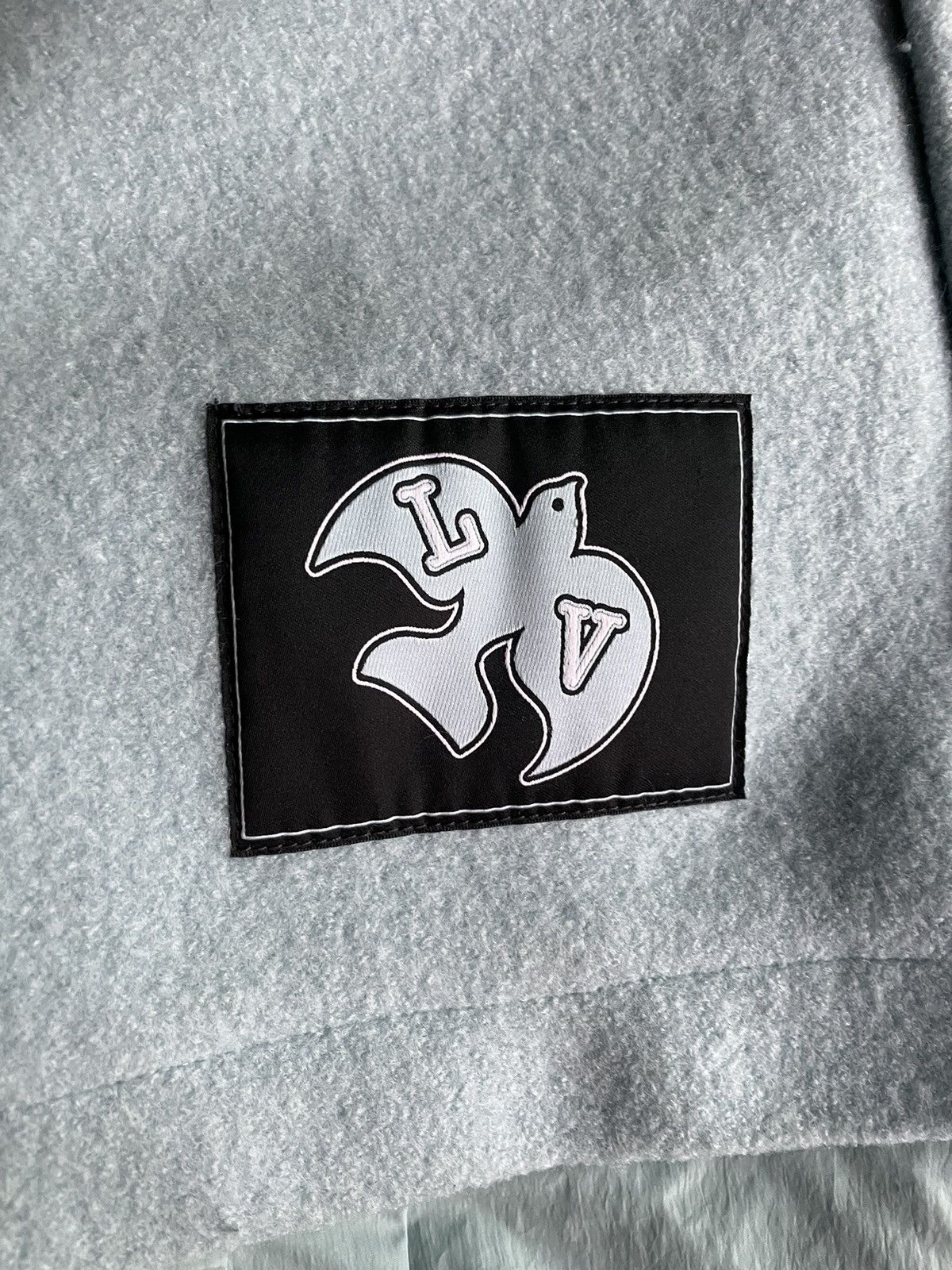 Louis Vuitton Louis Vuitton Dove Anorak Fleece Jacket Size US M / EU 48-50 / 2 - 2 Thumbnail