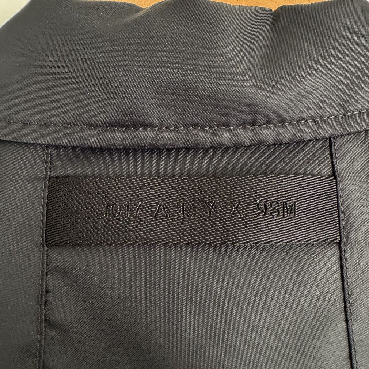 1017 ALYX 9SM 1017 Alyx 9Sm Nylon shirt Size US L / EU 52-54 / 3 - 9 Thumbnail
