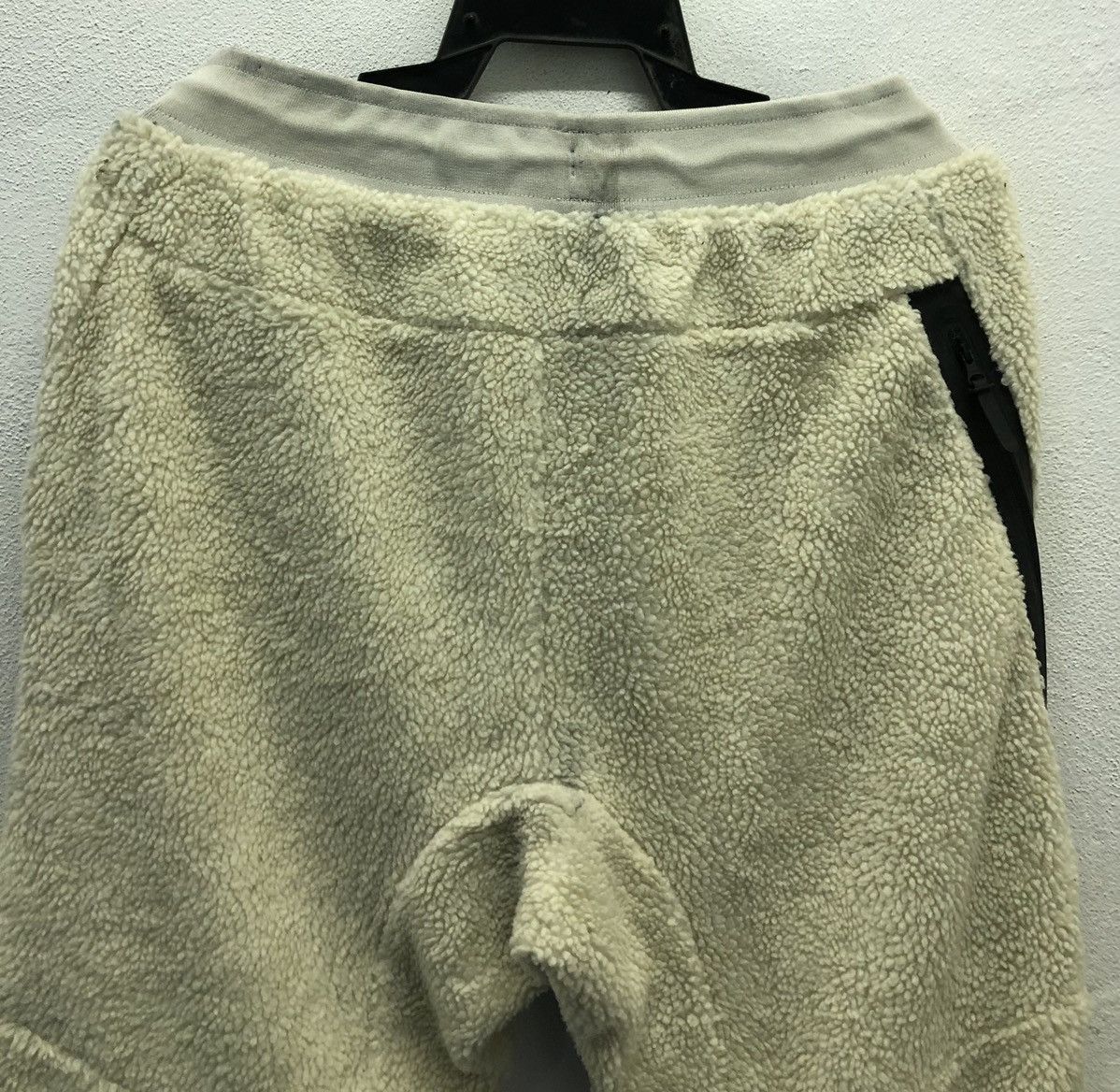 Nike Vintage Nike Sweatpants Size US 31 - 4 Thumbnail