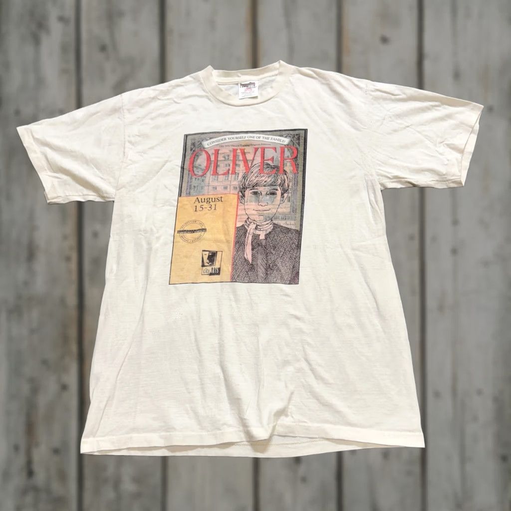 Vintage VINTAGE OLIVER TWIST Broadway T-shirt Mountain Play Theatre L Men White Size L Shirt Mens Size US L / EU 52-54 / 3 - 1 Thumbnail
