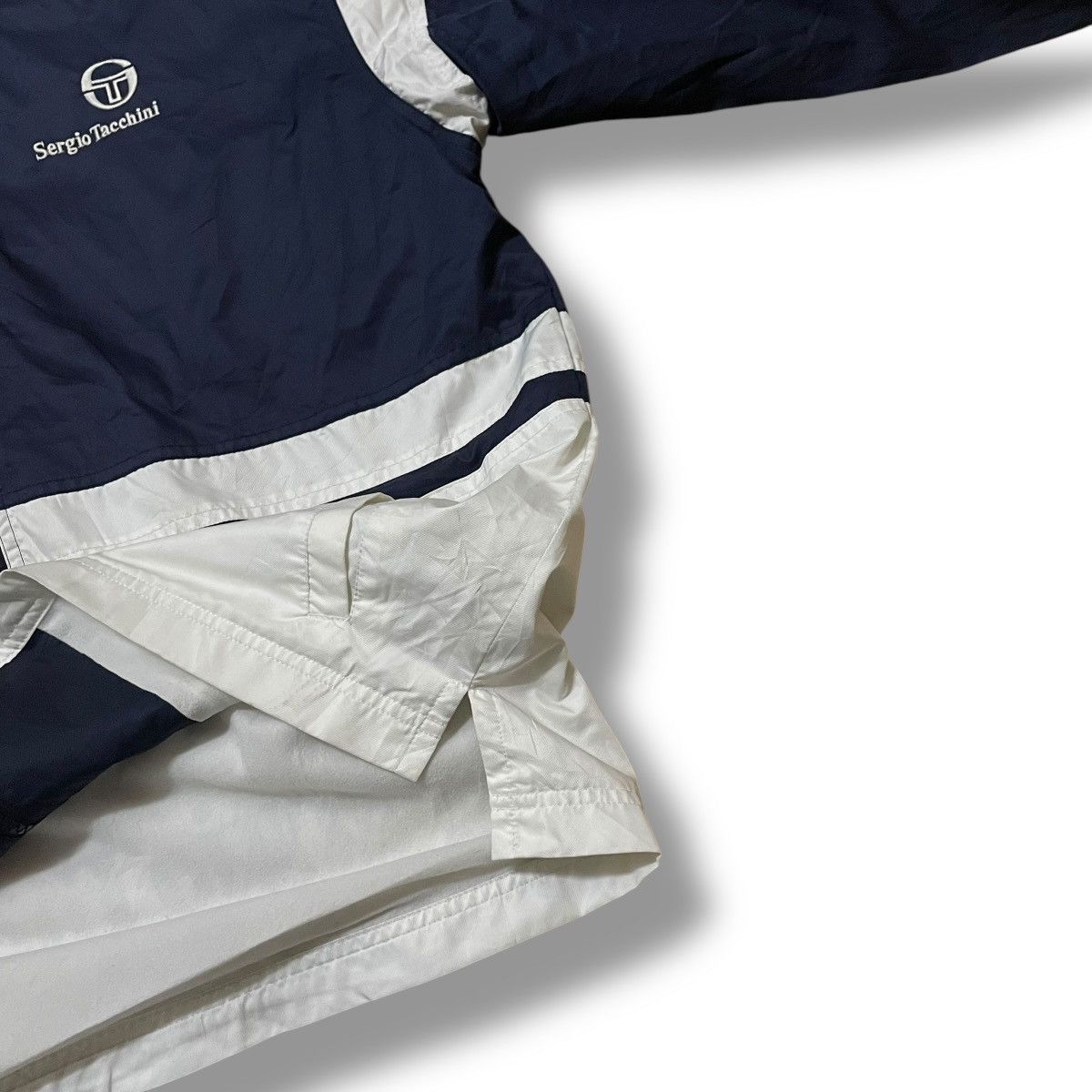 Sergio Tacchini × Vintage VINTAGE SERGIO TACCHINI EMBROIDERED SPELL OUT WINDBREAKER Size US M / EU 48-50 / 2 - 8 Thumbnail