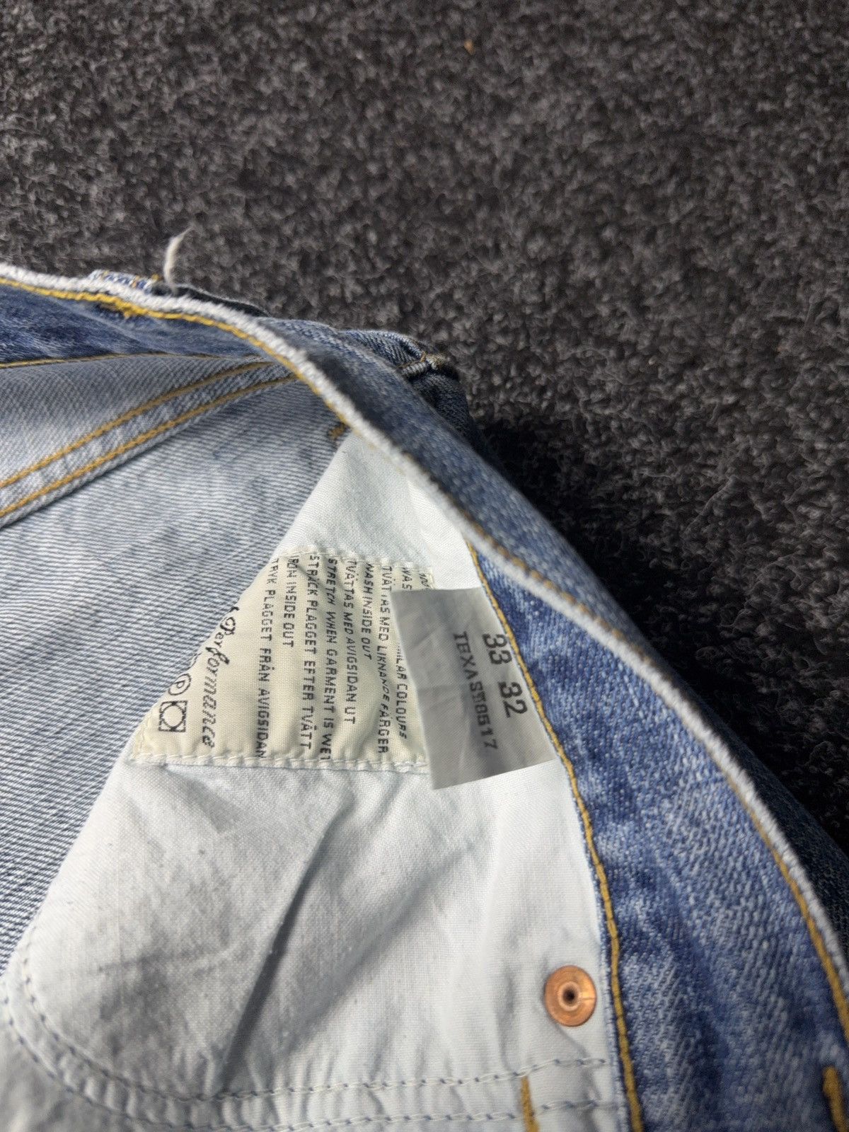 Peak Performance 90s Retro Peak Performance Italy Vintage Light Wash Jeans Size US 33 - 11 Thumbnail