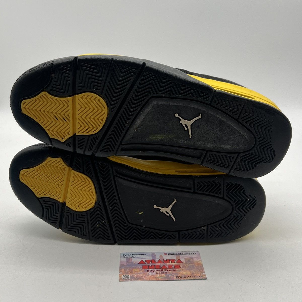 Jordan Brand Air Jordan 4 Thunder Size US 10 / EU 43 - 7 Thumbnail