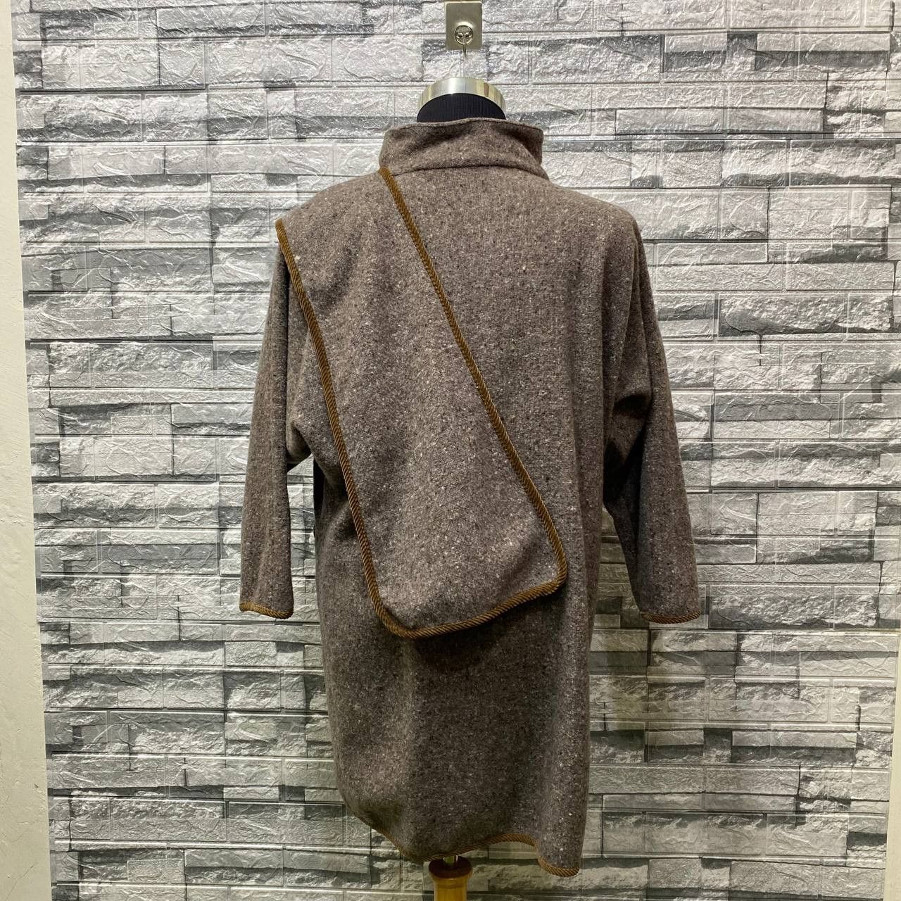 YOHJI YAMAMOTO STYLE BOBBIE BROOKS N.YORK SCARF COAT WOOL