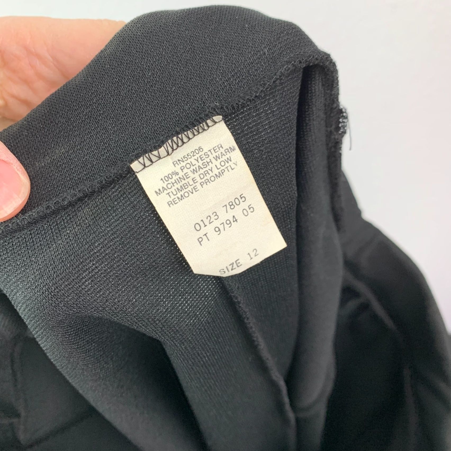 Vintage VINTAGE Black A-Line Polyester Elastic Waist Skirt 12 1970s Secretarial/Geek Style Womens Size 34" / US 12 / IT 48 - 5 Thumbnail