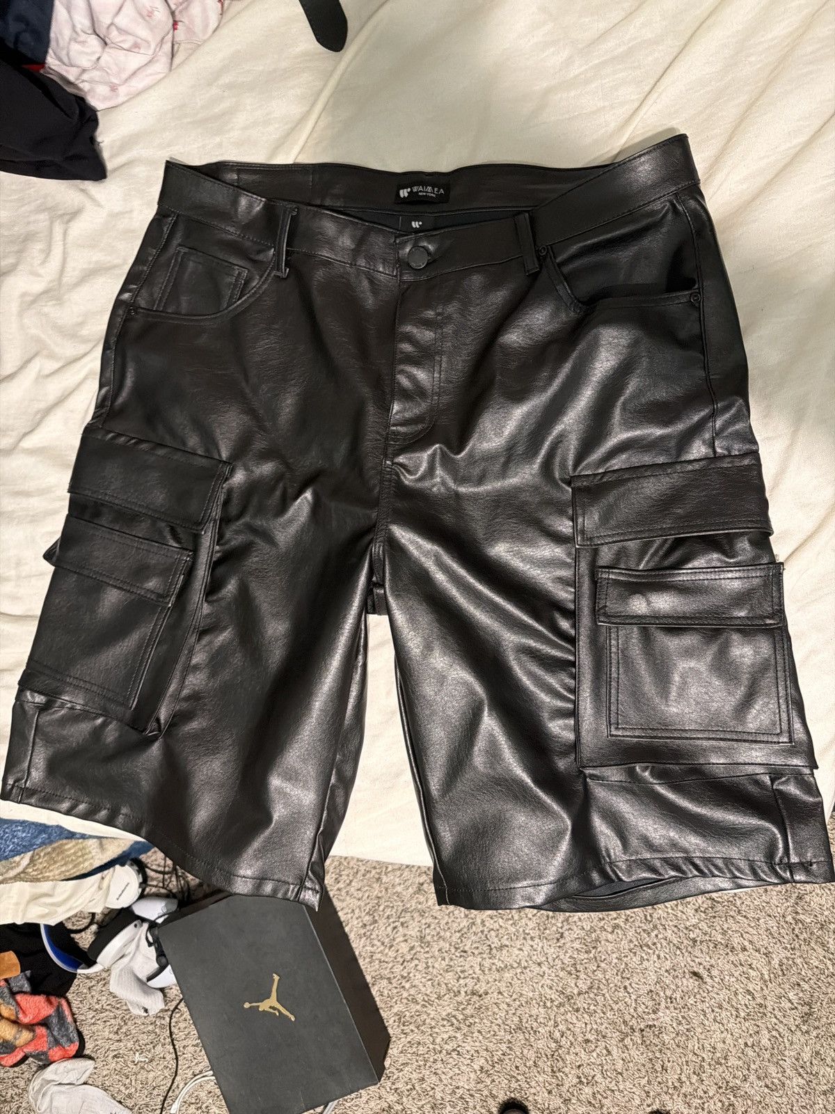 If Six Was Nine Black leather jorts Size US 40 / EU 56 - 4 Thumbnail