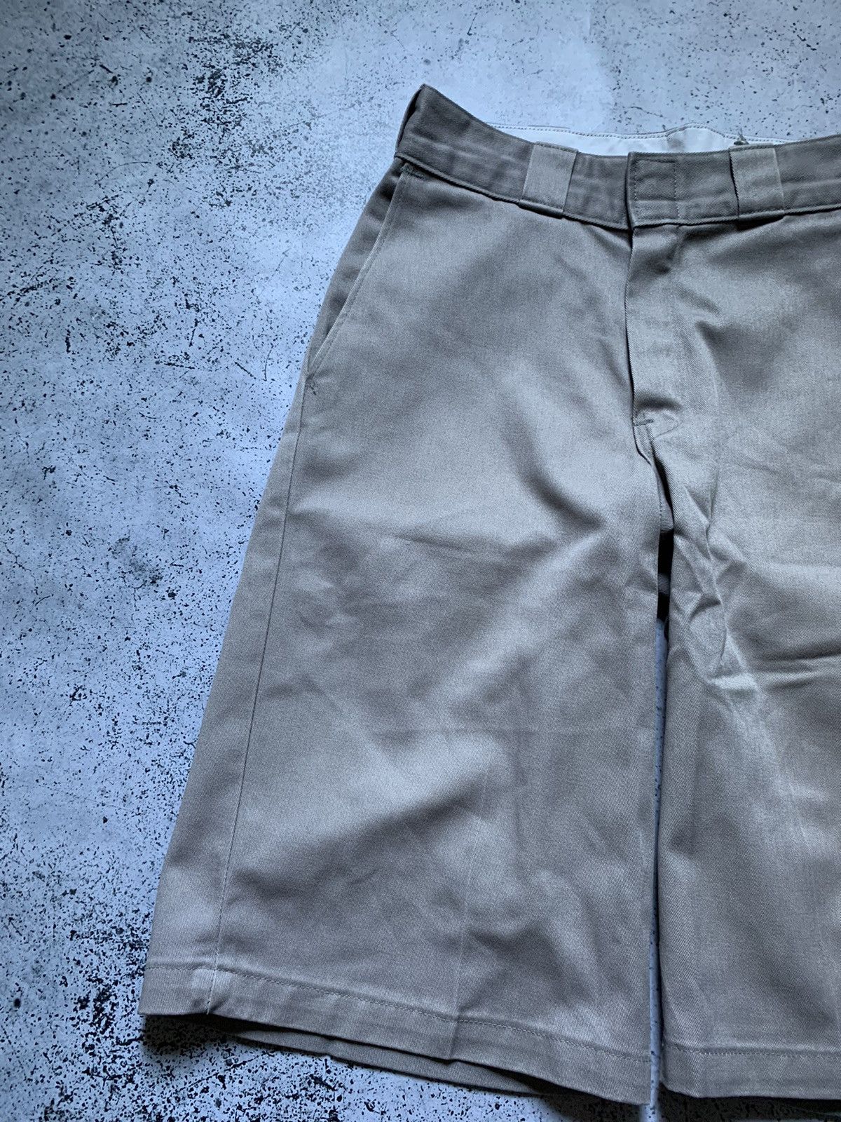 Dickies Vintage Dickies Work Shorts Y2K USA Beige Size 26 Size US 26 / EU 42 - 4 Thumbnail