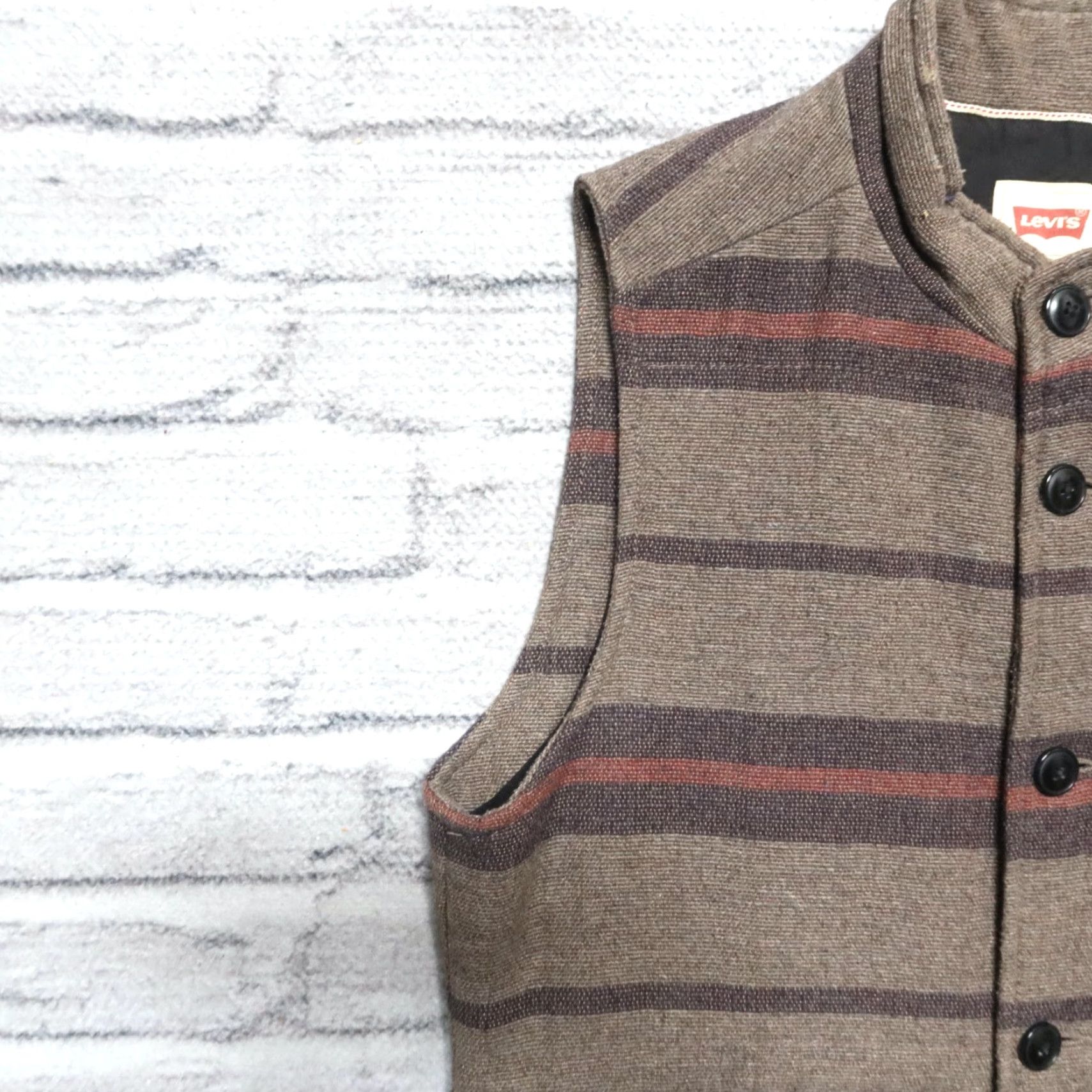 Levi's VINTAGE Levis Stripe Vest Shirt Mens S Wool See photos 90s Size US S / EU 44-46 / 1 - 4 Thumbnail