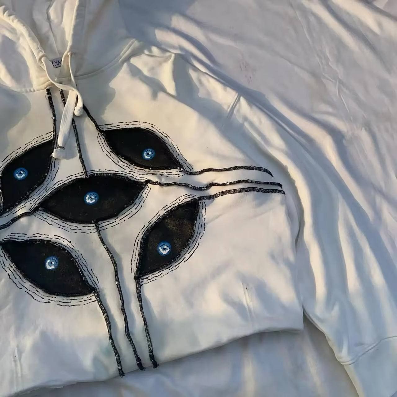 Japanese Brand × Vintage retro hoodie with eye print Size US L / EU 52-54 / 3 - 2 Thumbnail
