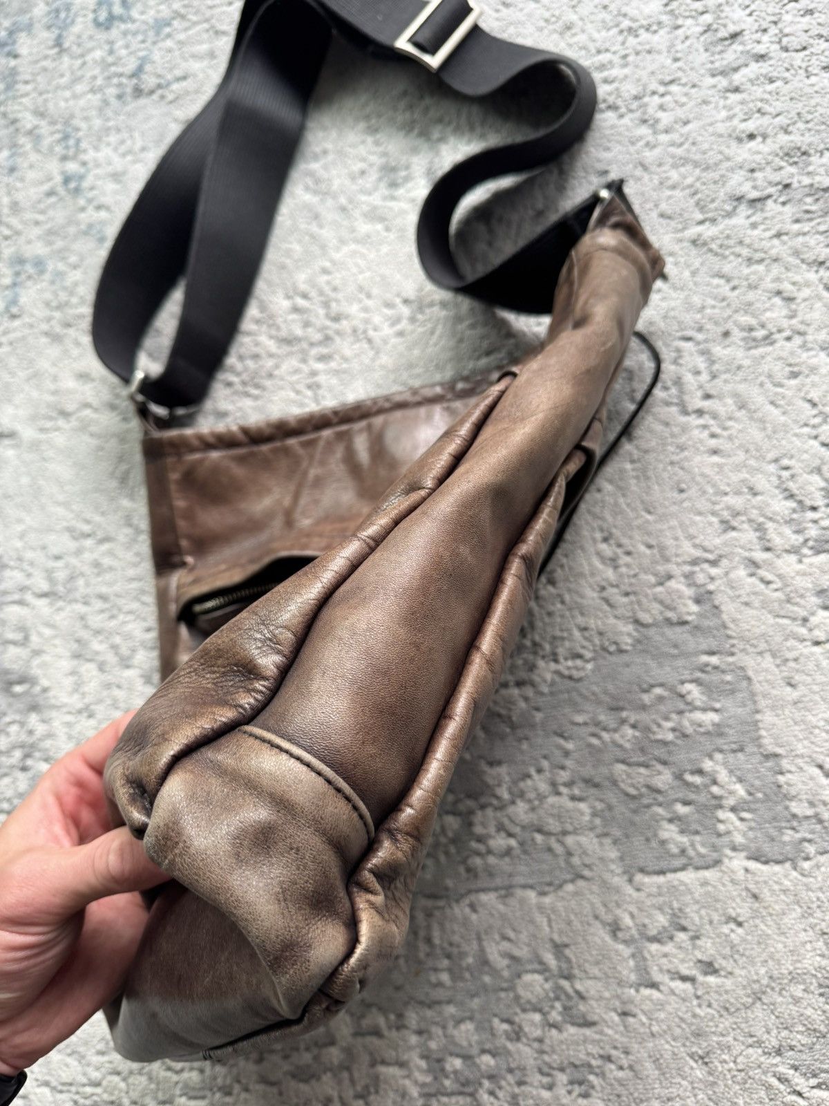 Yohji Yamamoto Yohji Yamamoto Vintage Leather Shoulder Bag Size ONE SIZE - 7 Thumbnail