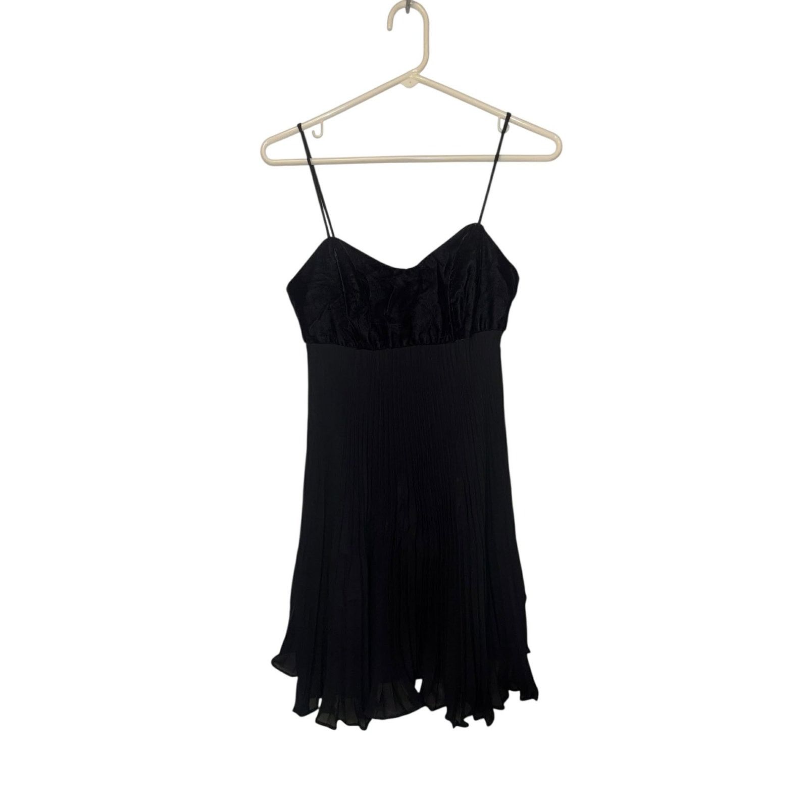 Other ABS Allen Schwartz Black Velvet Chiffon Pleated Dress Sz 4 Size S / US 4 / IT 40 - 8 Thumbnail