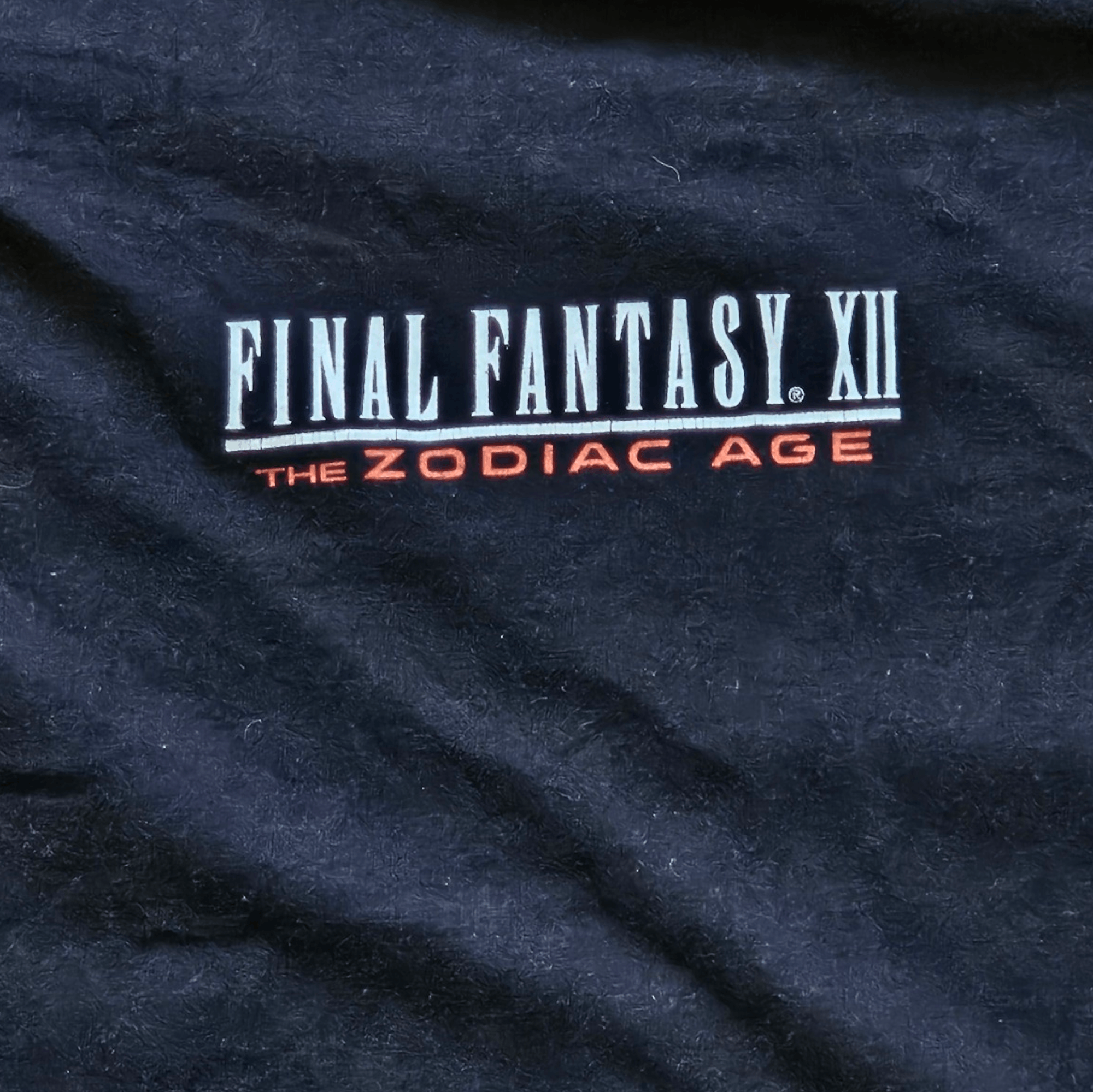Gildan × Vintage Final Fantasy XII The Zodiac Age Size US L / EU 52-54 / 3 - 4 Thumbnail