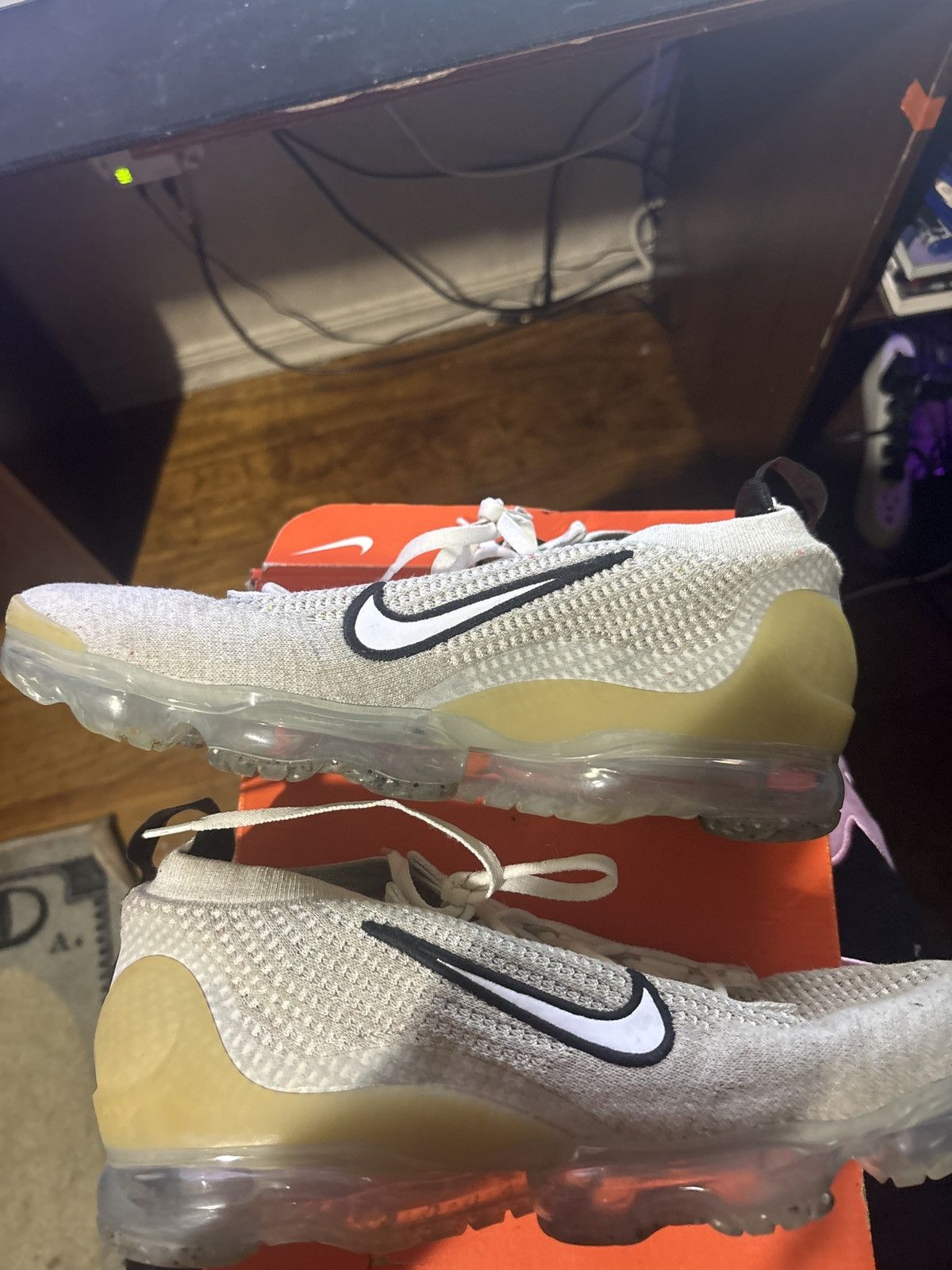 Nike Nike Air Vapor Max (2021) Size US 11.5 / EU 44-45 - 3 Thumbnail