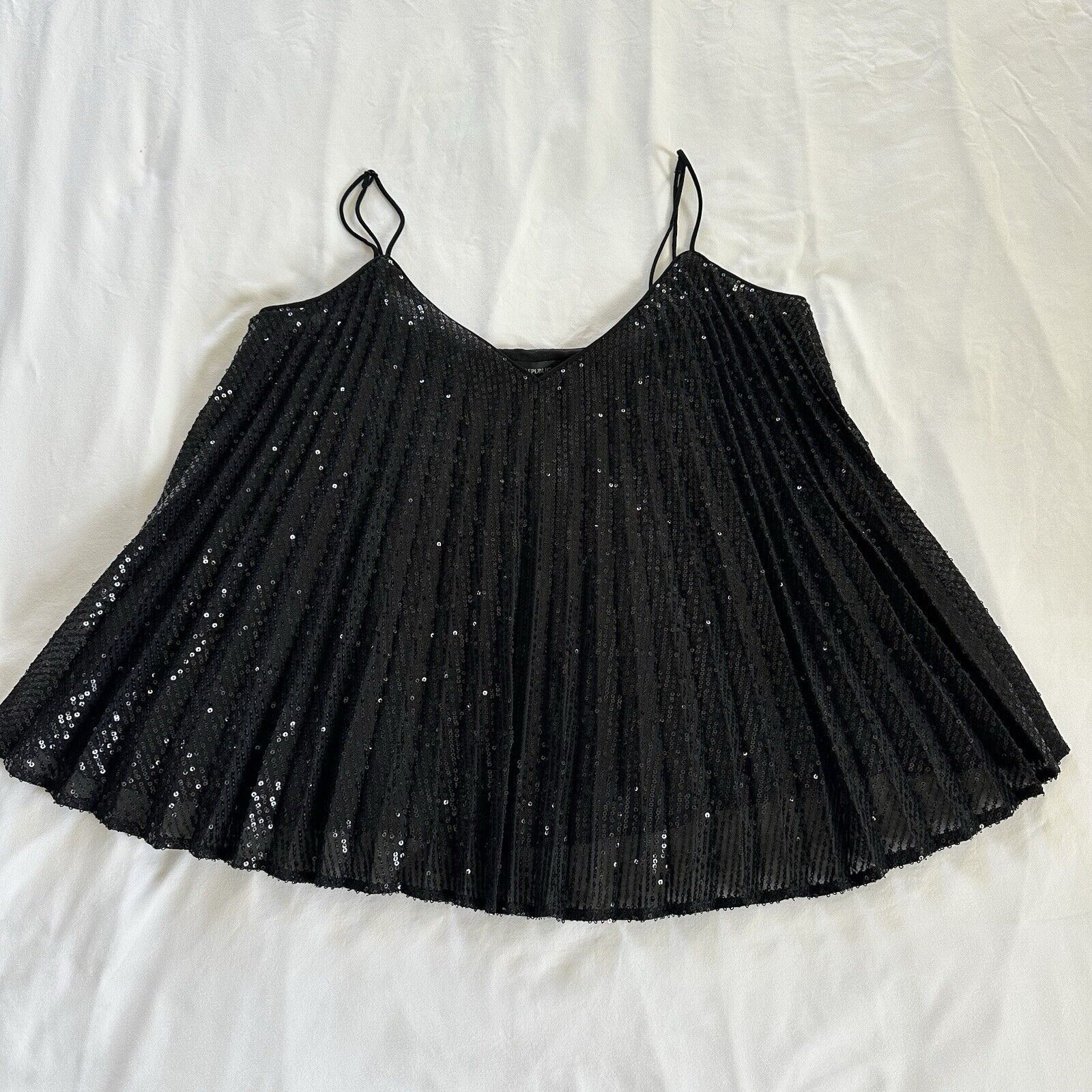 Banana Republic Banana Republic Black Pleated Sequin Trapeze Tank Small NWT Size S / US 4 / IT 40 - 5 Thumbnail