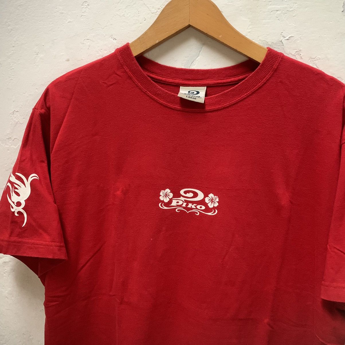 Japanese Brand 💸Vintage Piko Surf Tshirt Japanese💸 Size US L / EU 52-54 / 3 - 3 Thumbnail