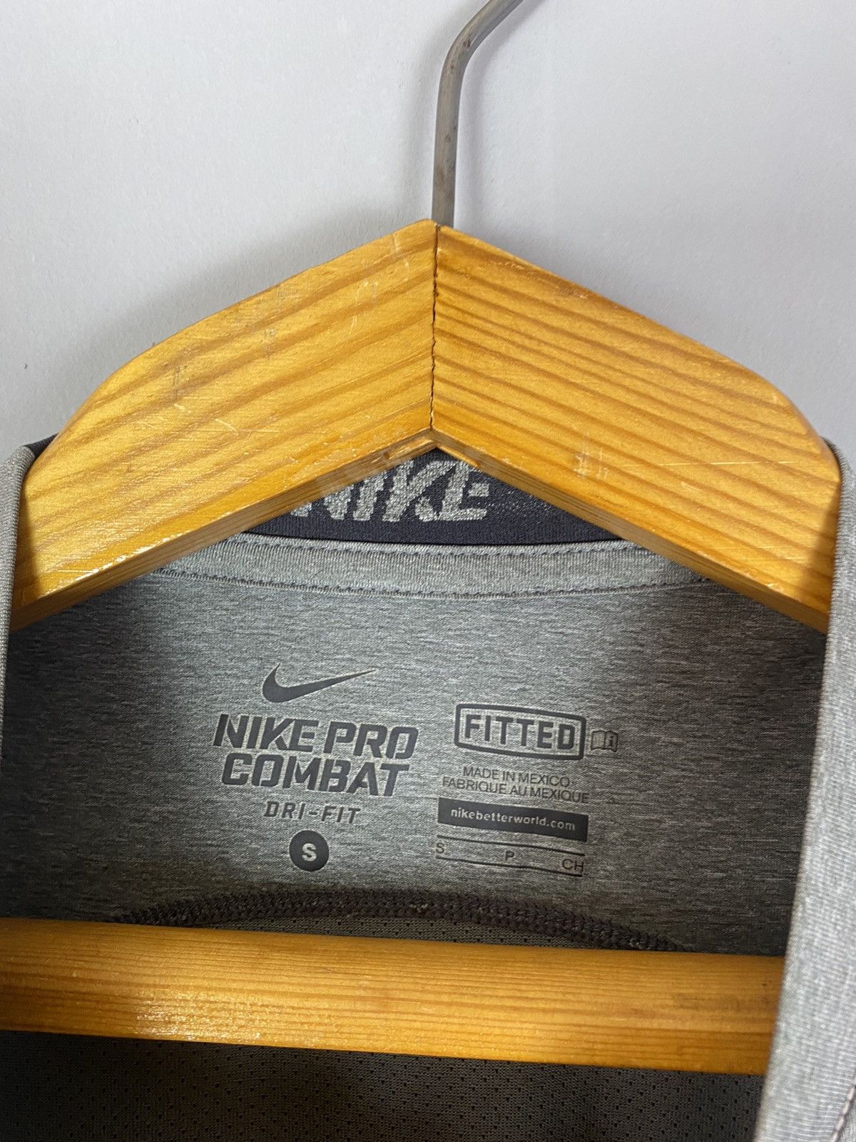 Nike Nike pro combat dri fit tee T-shirt Size US S / EU 44-46 / 1 - 4 Thumbnail