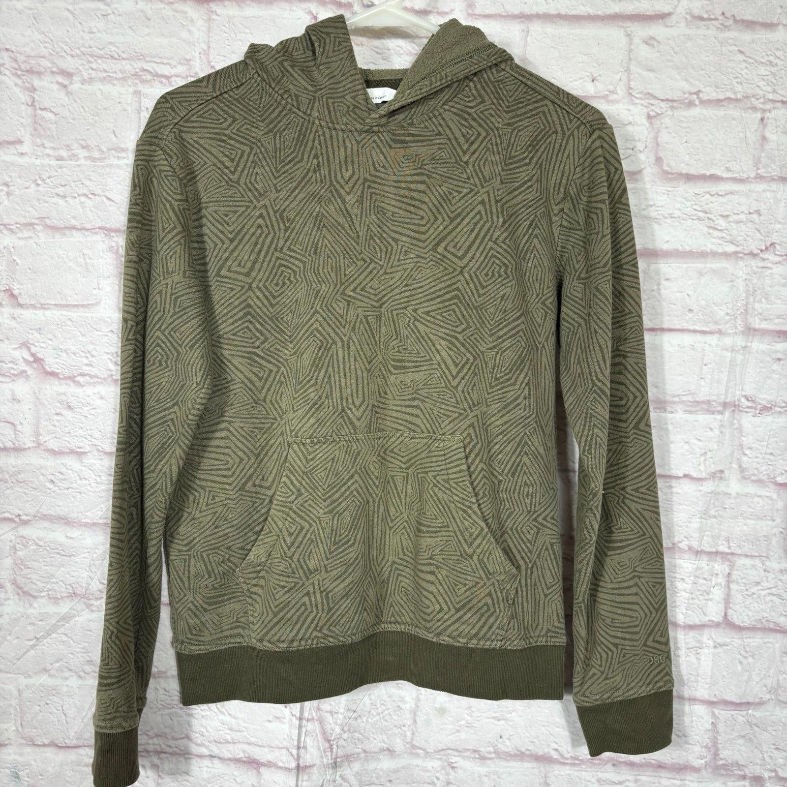 Other DSG Geometric Pattern Hoodie Boys Size L Size US L / EU 52-54 / 3 - 1 Thumbnail