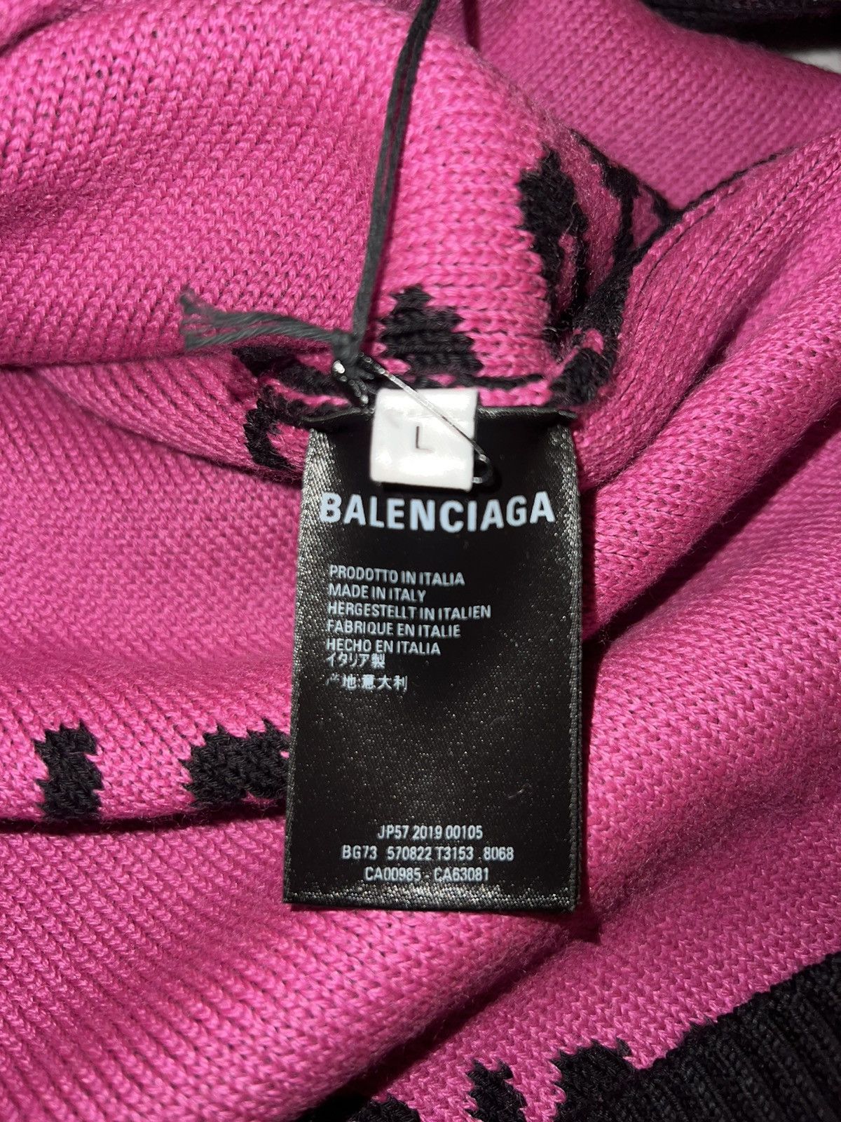 Balenciaga Balenciaga All Over Logo Sweatshirt Size US L / EU 52-54 / 3 - 10 Thumbnail