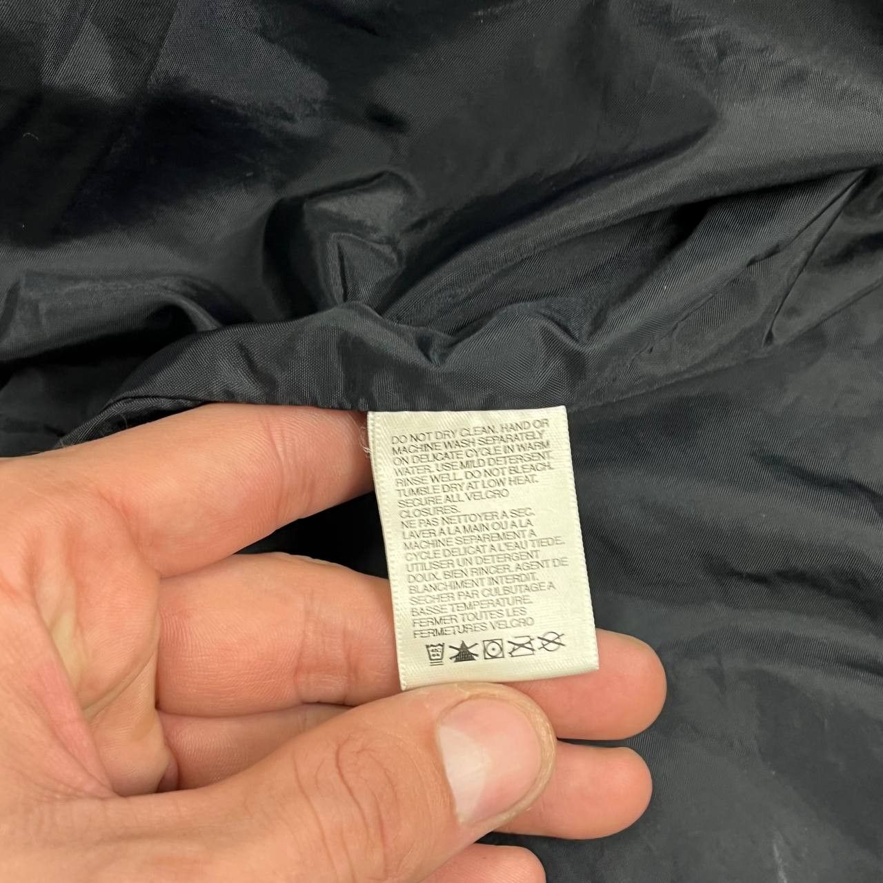 The North Face Vintage Womens The North Face HyVent Jacket Size S Size S / US 4 / IT 40 - 10 Thumbnail