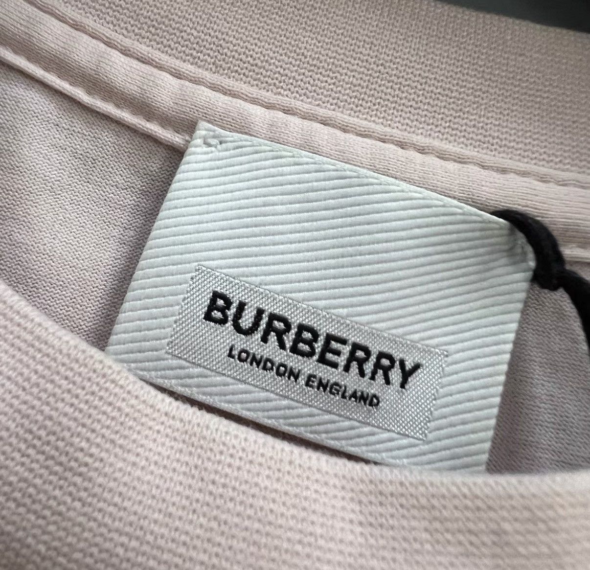 Burberry Burberry Pale Pink TB Embroidered Short Sleeve J41 Size S / US 4 / IT 40 - 4 Thumbnail