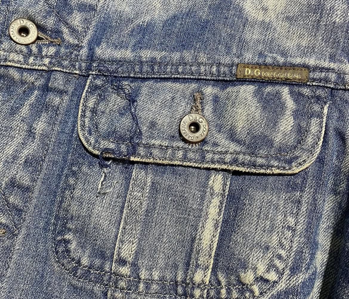 Dolce & Gabbana × Vintage 2000s Dolce Gabbana Distressed Trucker Jeans Jacket Size US M / EU 48-50 / 2 - 5 Thumbnail