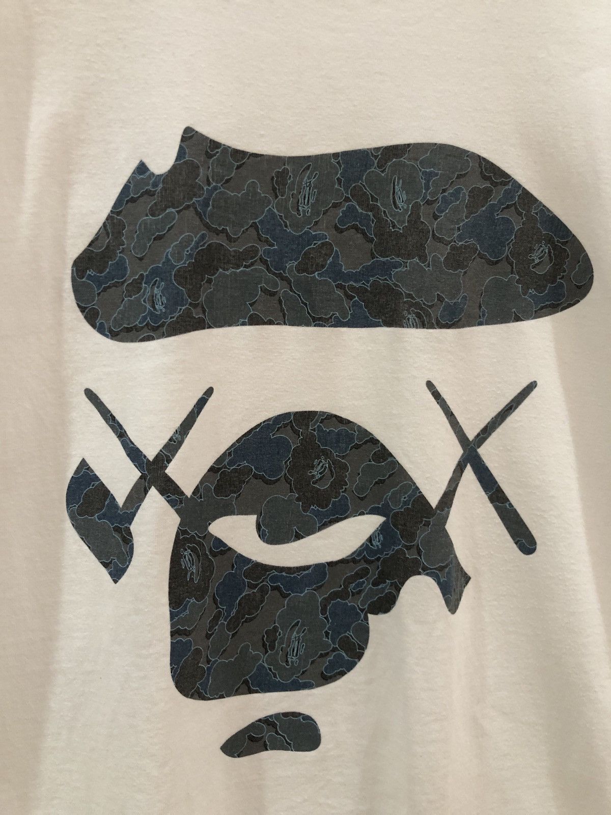 Bape × Kaws OG 2005 A Bathing Ape x Kaws Big Face Tee Size US L / EU 52-54 / 3 - 3 Thumbnail