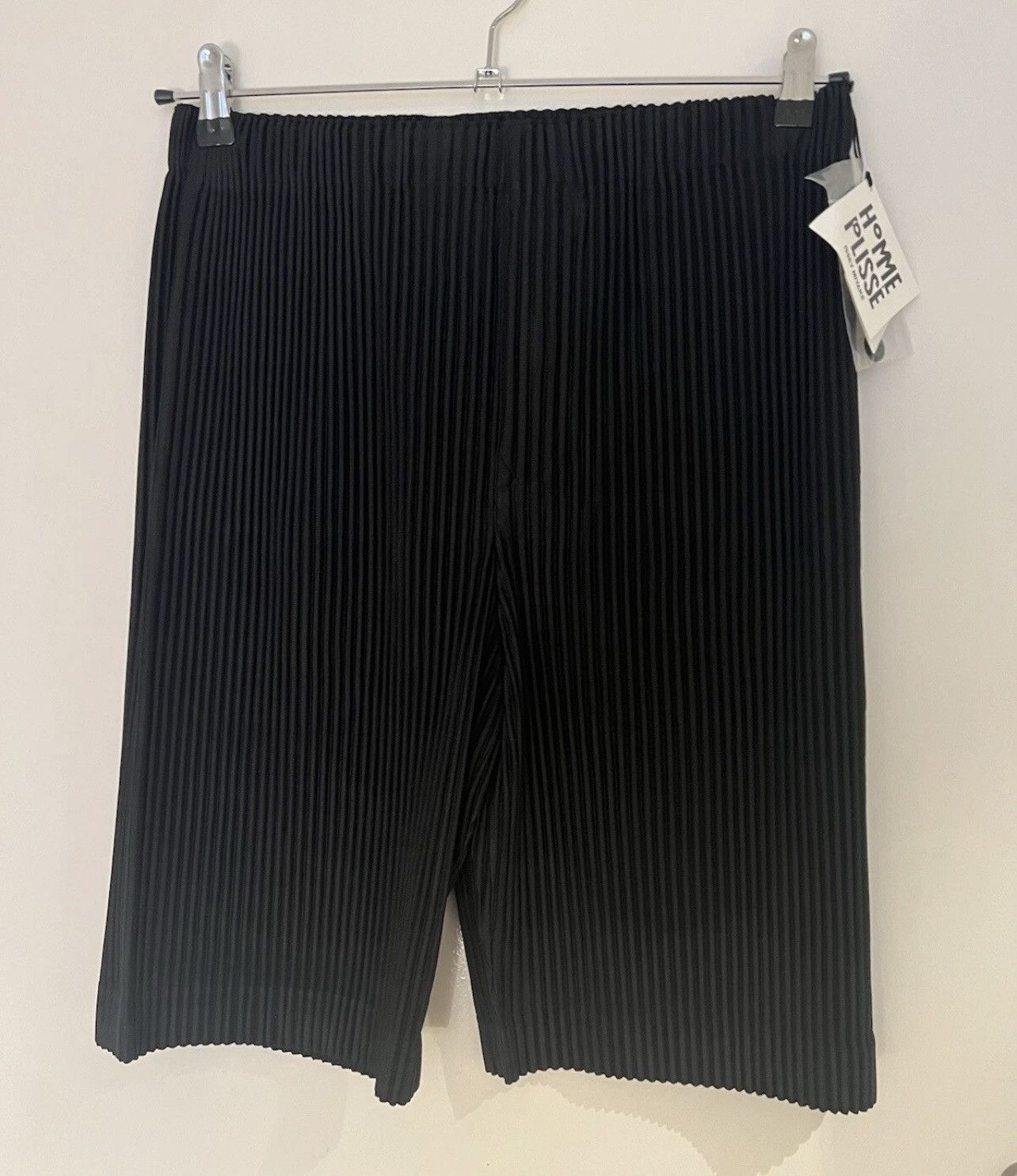 Issey Miyake HOMME PLISSÉ ISSEY MIYAKE Pleated Black 2 Medium ex-display Size US 38 / EU 54 - 4 Thumbnail