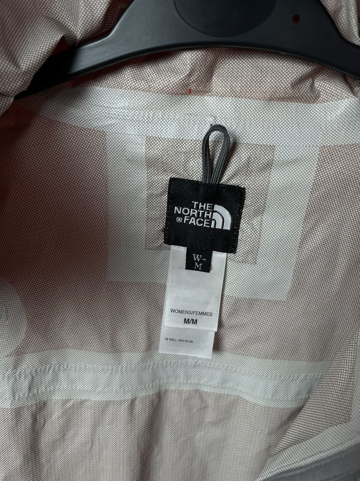 The North Face × Vintage Vintage The North Face Woman’s HyVent DY Light Jacket Size M / US 6-8 / IT 42-44 - 8 Thumbnail