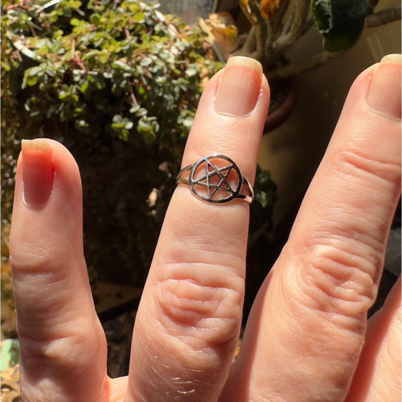 The Unbranded Brand Pentagram Sterling Silver Toe Ring Size ONE SIZE - 3 Thumbnail