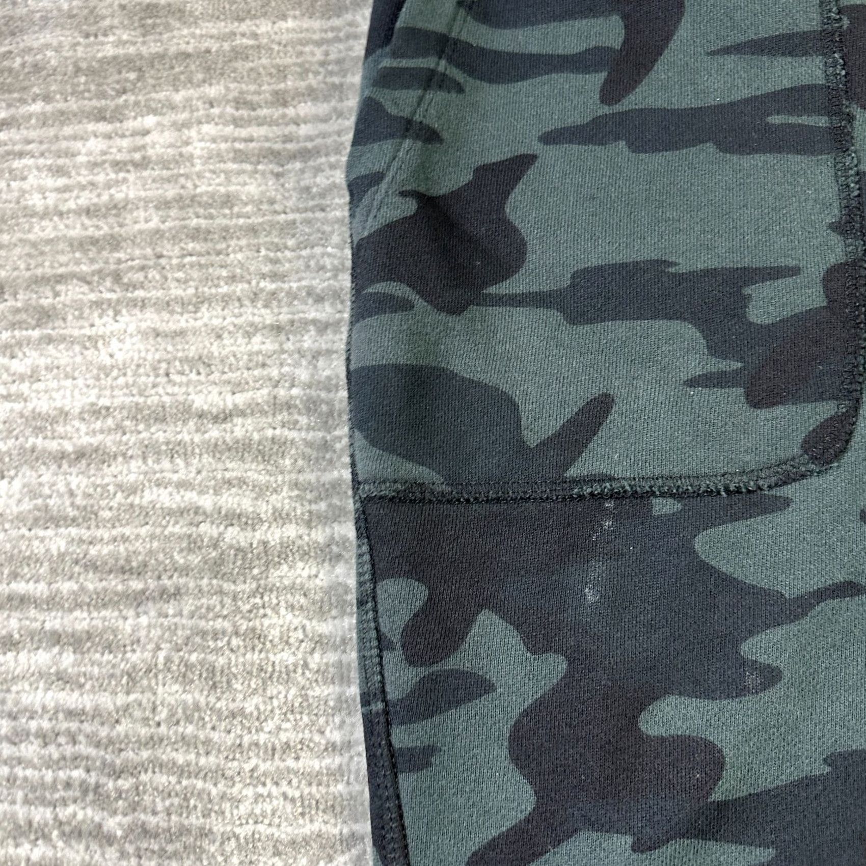 Champion Champion Todd Snyder Pants Mens Medium Gray Camouflage Joggers Sweatpants Size US 31 - 5 Thumbnail