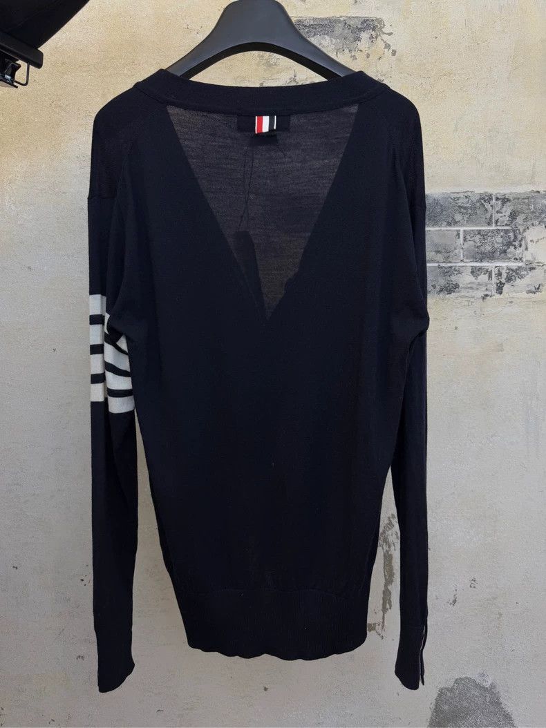 Thom Browne THOM BROWNE Navy Cashmere Sweater 2502-Nextarrow Size US L / EU 52-54 / 3 - 3 Thumbnail