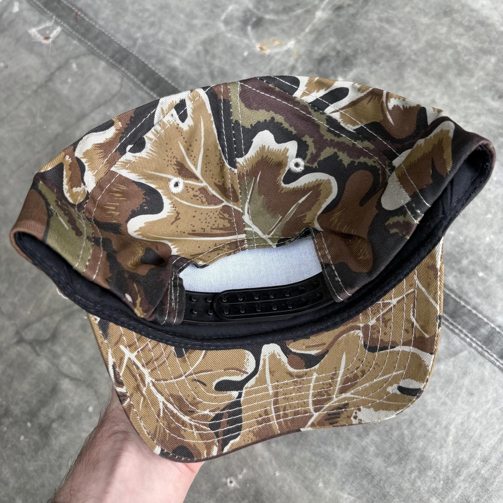 Vintage Vintage 90s Deadstock Arkansaw Company Camo SnapBack Hat Size ONE SIZE - 2 Thumbnail