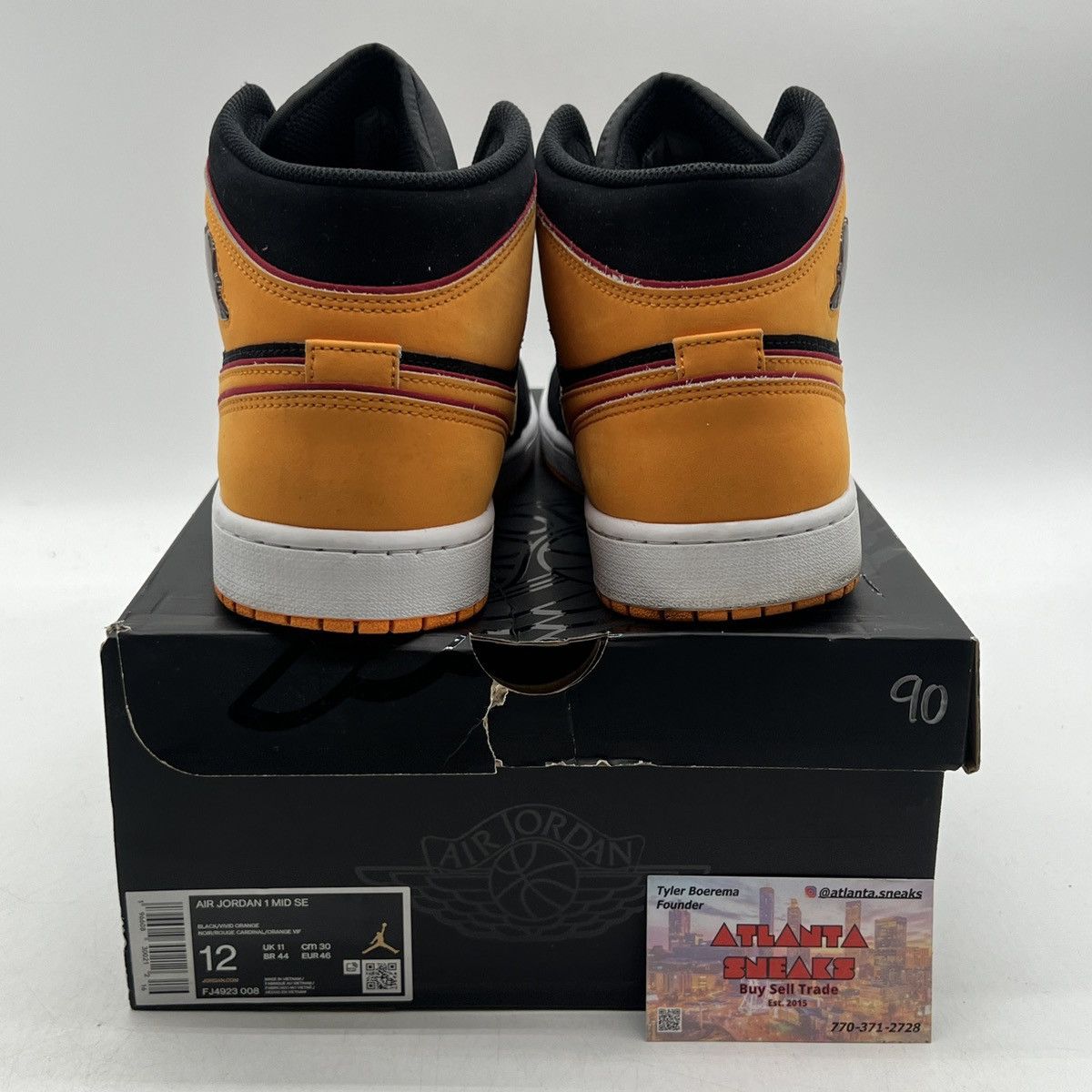 Jordan Brand Air Jordan 1 mid vivid orange Size US 12 / EU 45 - 3 Thumbnail
