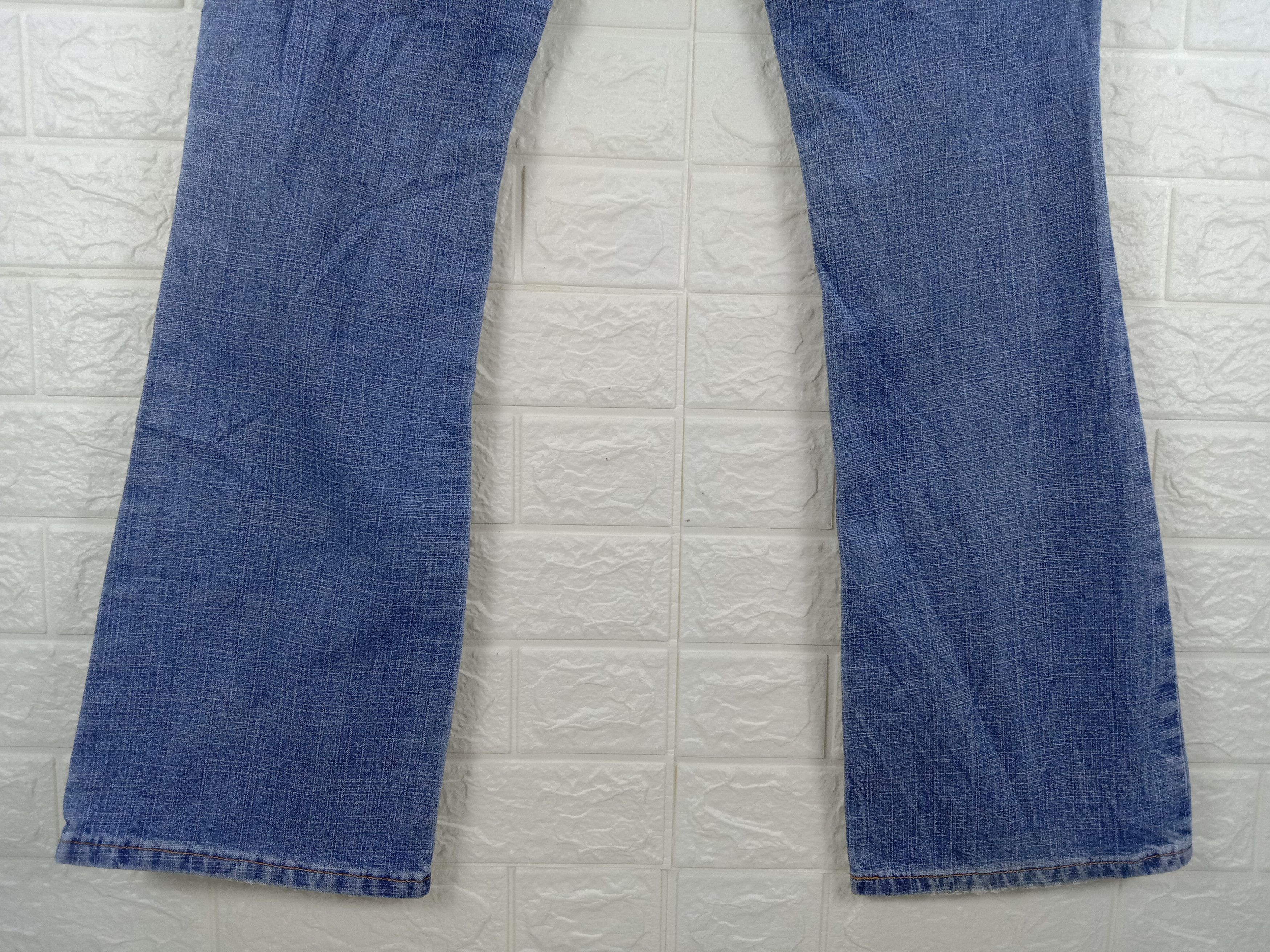 Levi's Vintage Levi's 518 Flare Jeans Superlow Stretch Denim Size 32" / US 10 / IT 46 - 8 Thumbnail