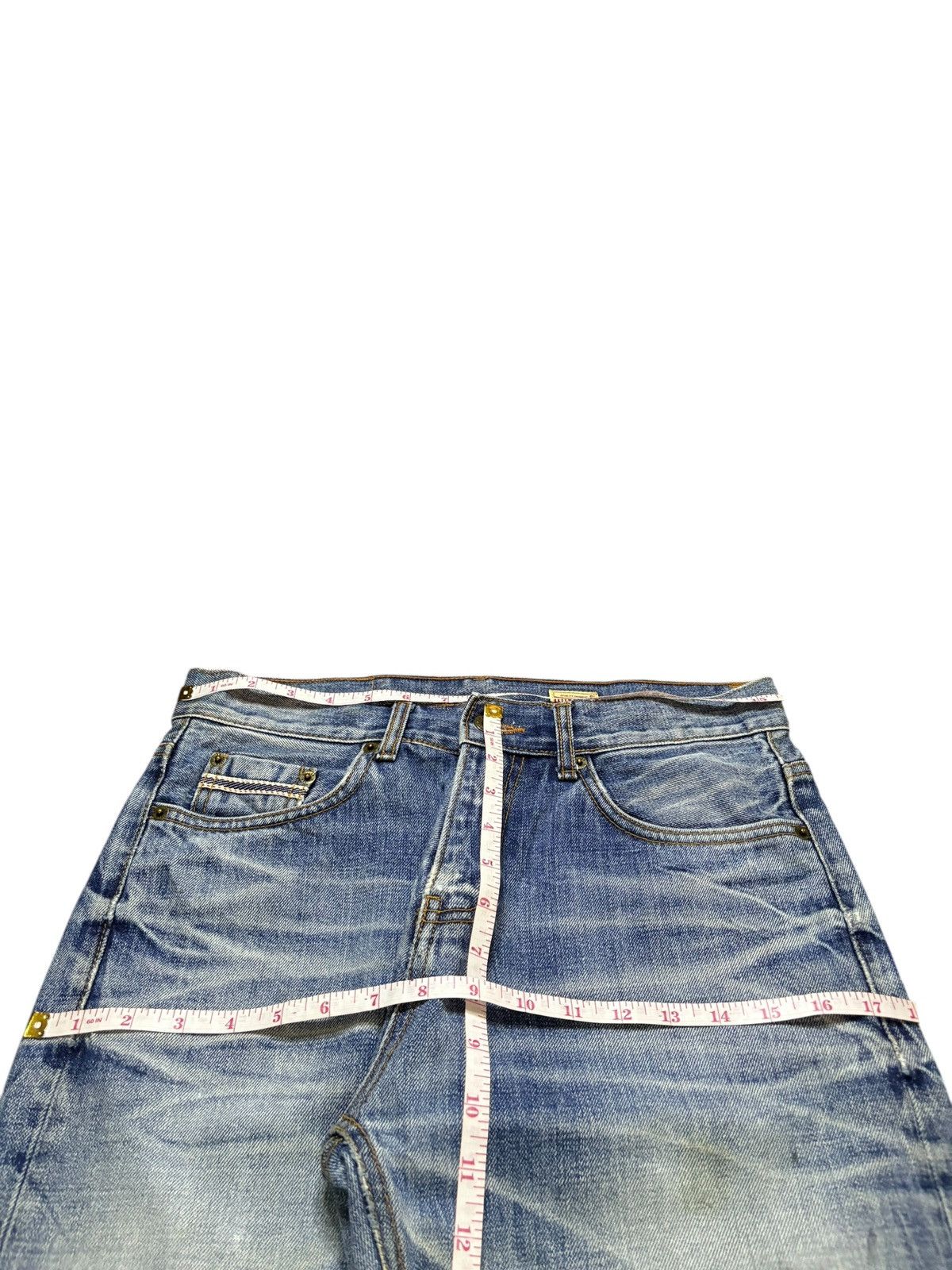 Japanese Brand Vintage Japanese Brand Faded Wash Loose Jeans Size US 30 / EU 46 - 12 Thumbnail