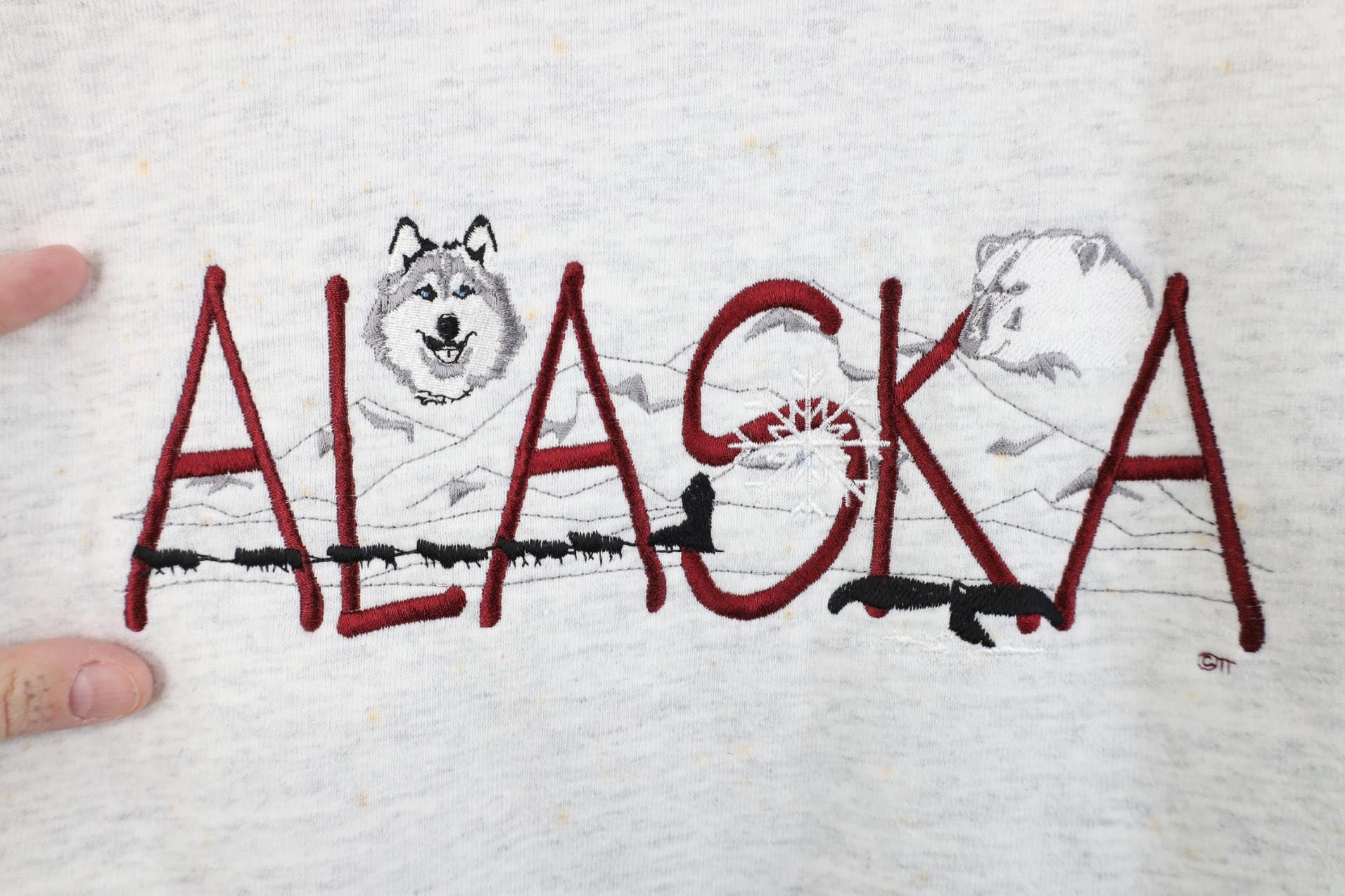 Vintage Vintage 90s Streetwear Alaska Polar Bear Sweatshirt USA Size US XL / EU 56 / 4 - 4 Thumbnail