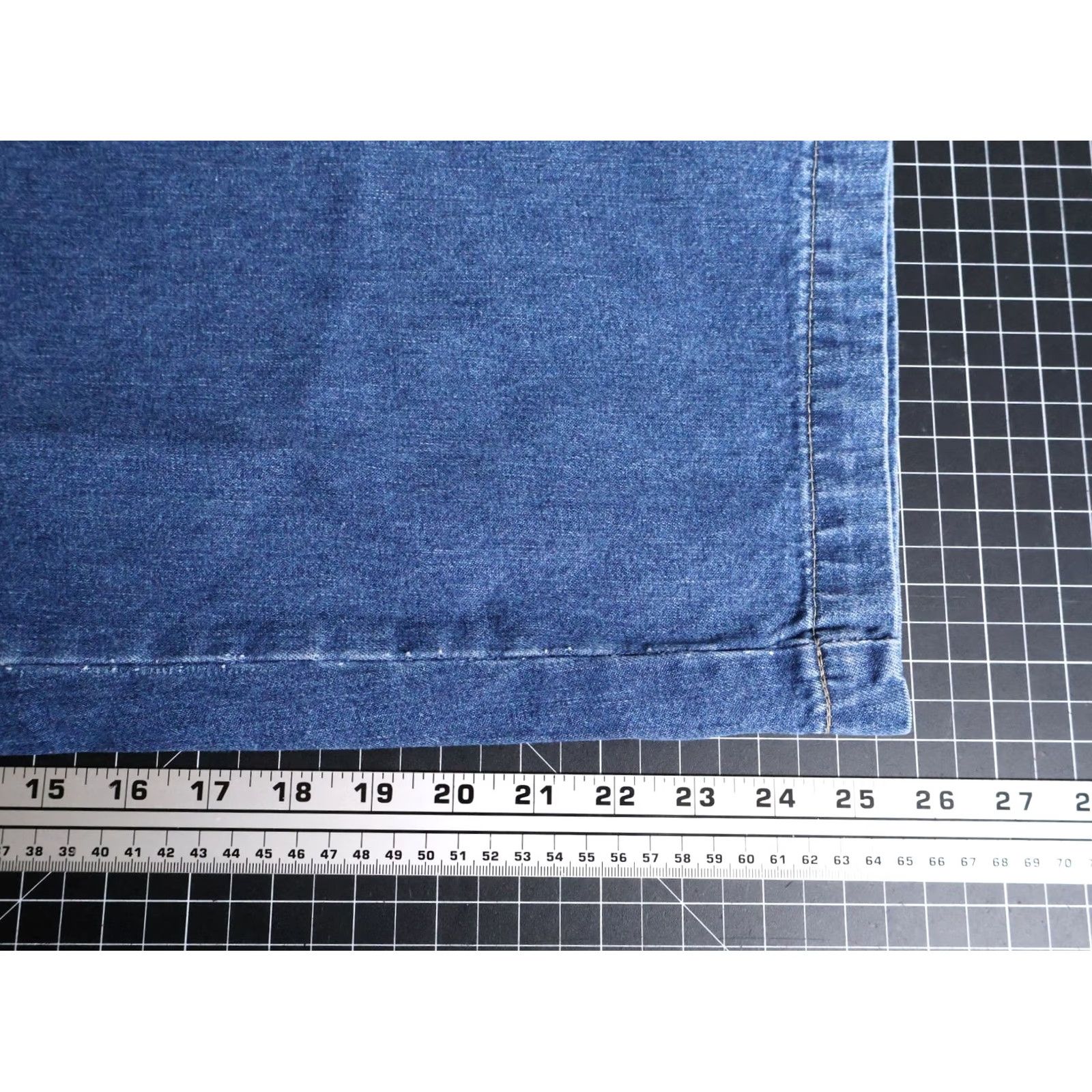 Tommy Hilfiger VINTAGE Tommy Hilfiger Jeans Baggy Denim 2002 Women's 18 Plus 38 x 26 Wide-Leg Carpenter Blue Denim 5-Pocket Mens/Womens Size 26" / US 2 / IT 38 - 6 Thumbnail