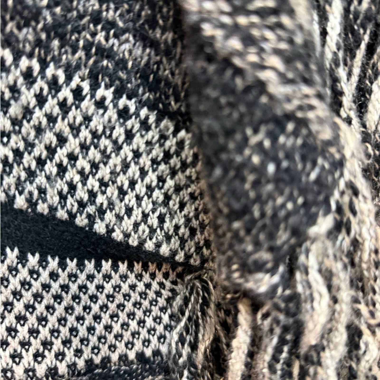 Lucky Brand Lucky Brand Black and White Textured Knit Size S / US 4 / IT 40 - 3 Thumbnail