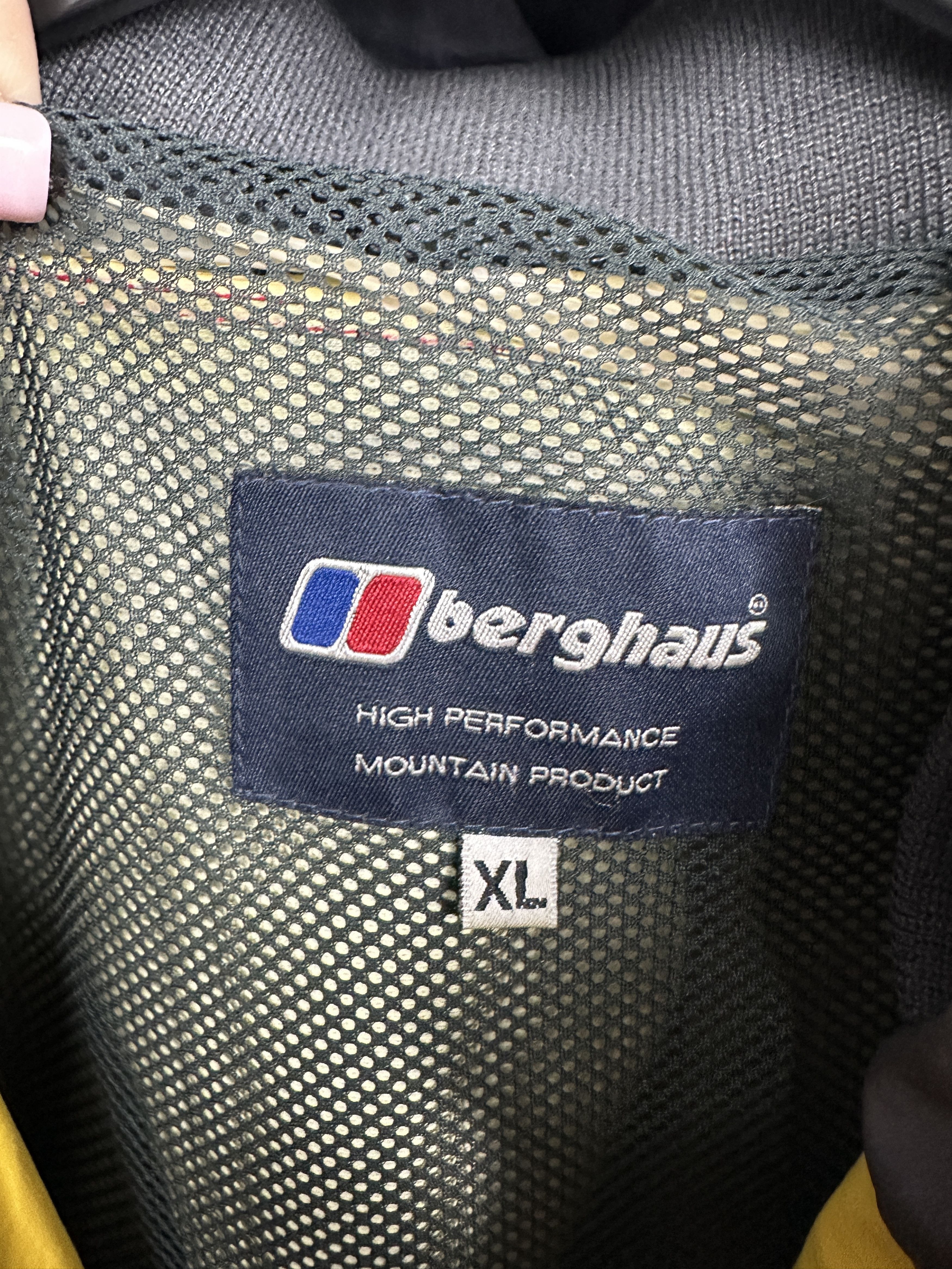 Berghaus Berghaus Mera Peak Vintage Mens Windbreaker Jacket Size US XL / EU 56 / 4 - 10 Thumbnail